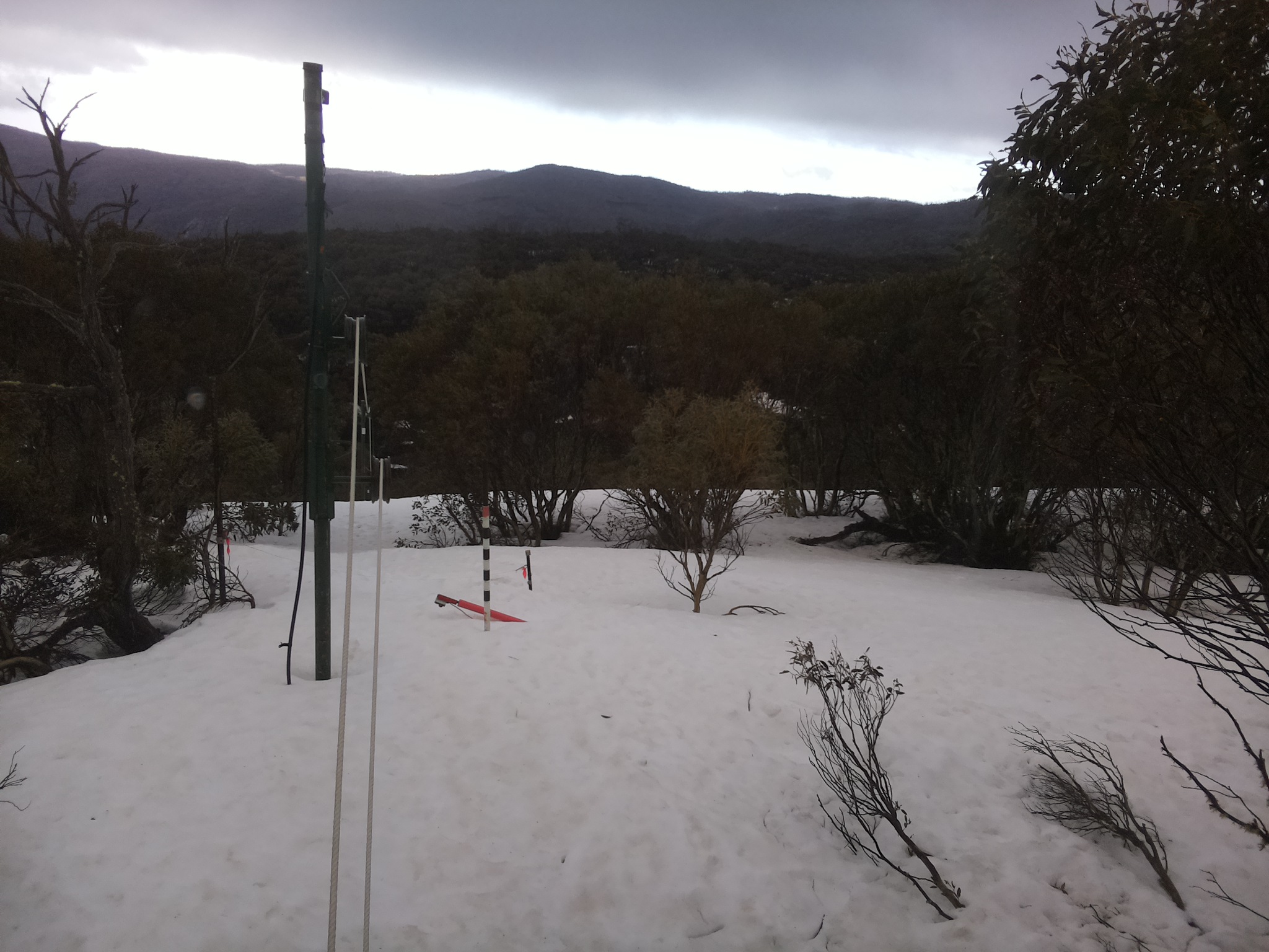 Bogong Web Cam 3:20pm Friday 19th of September 2025