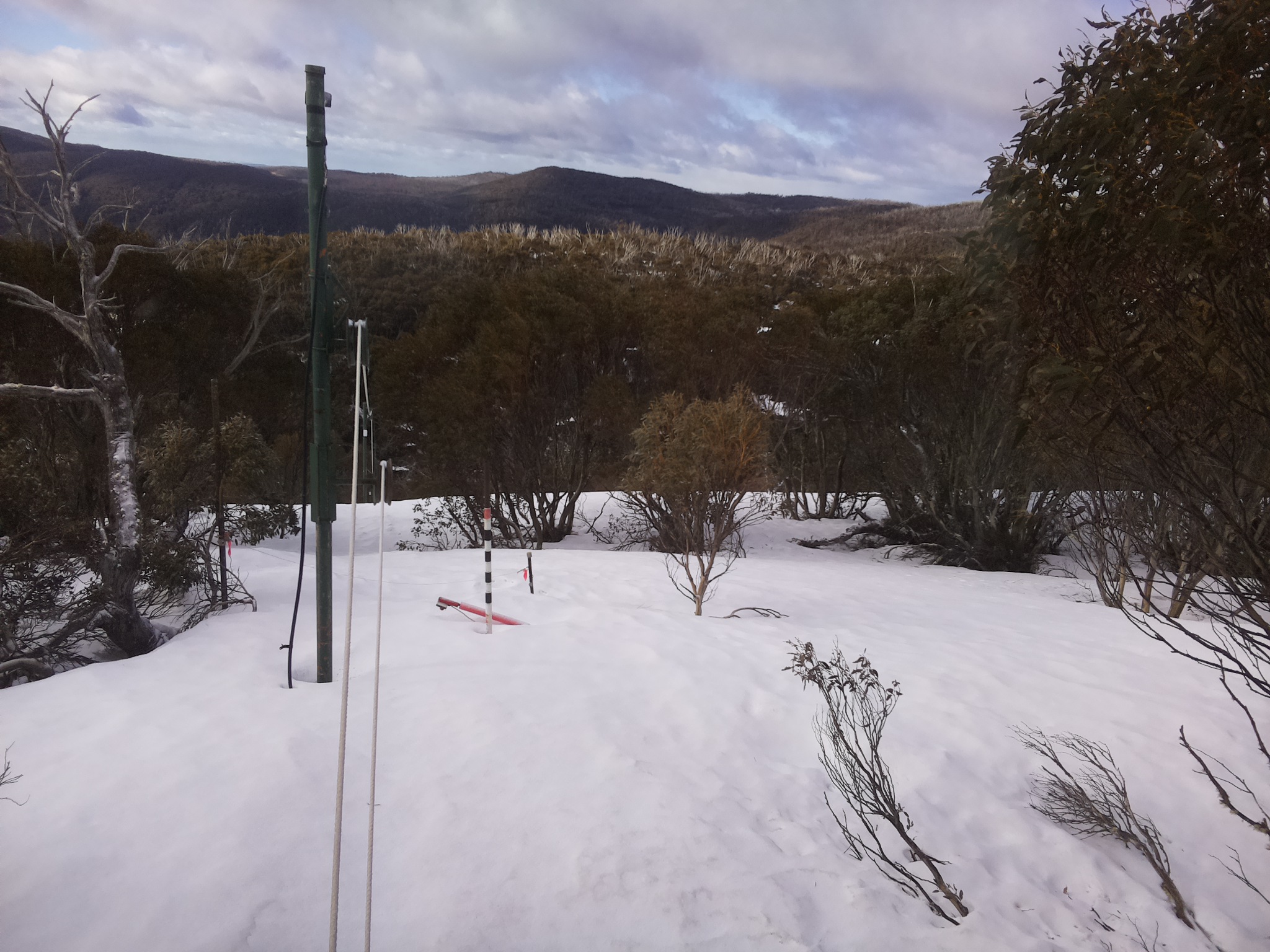 Bogong Web Cam 8:30am Saturday 20th of September 2025