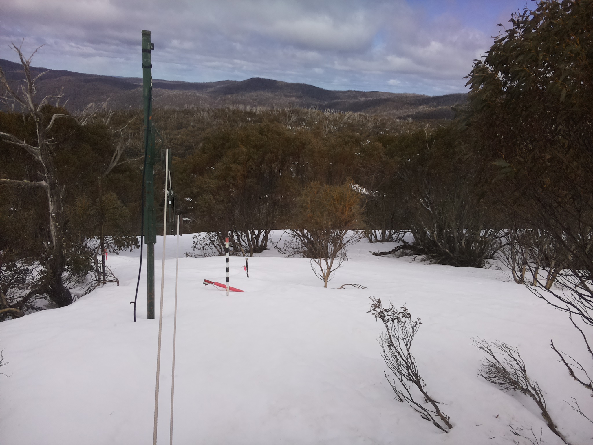 Bogong Web Cam 12:10pm Saturday 20th of September 2025