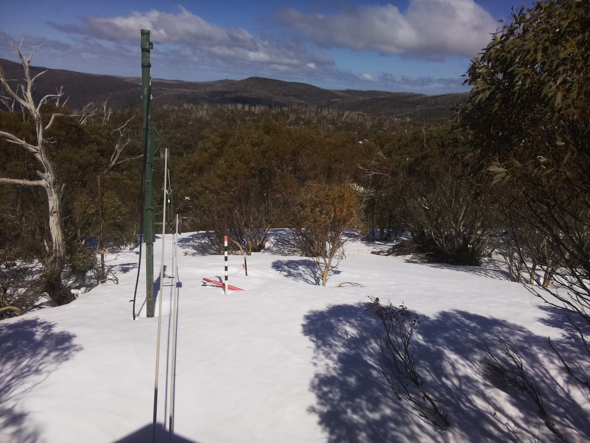Bogong Web Cam 1:30pm Saturday 20th of September 2025