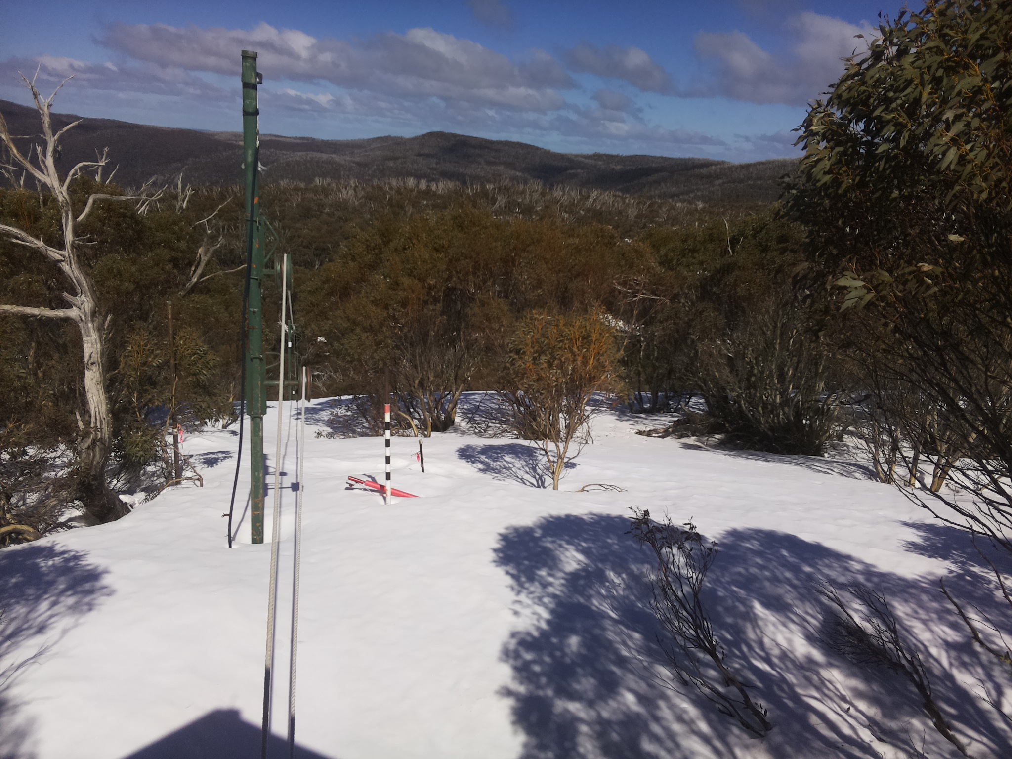Bogong Web Cam 1:40pm Saturday 20th of September 2025