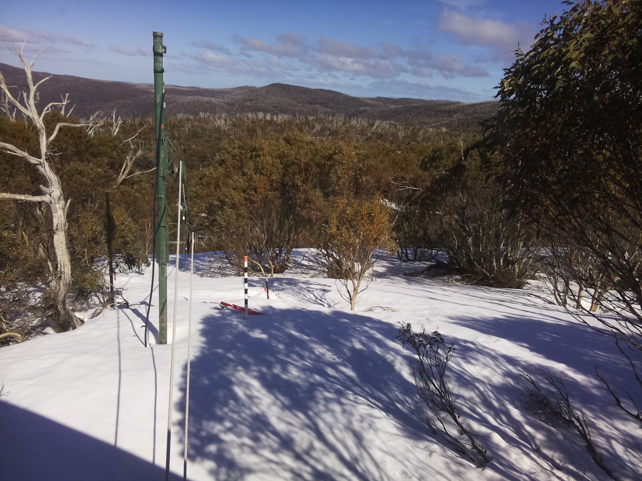 Bogong Web Cam 2:40pm Saturday 20th of September 2025