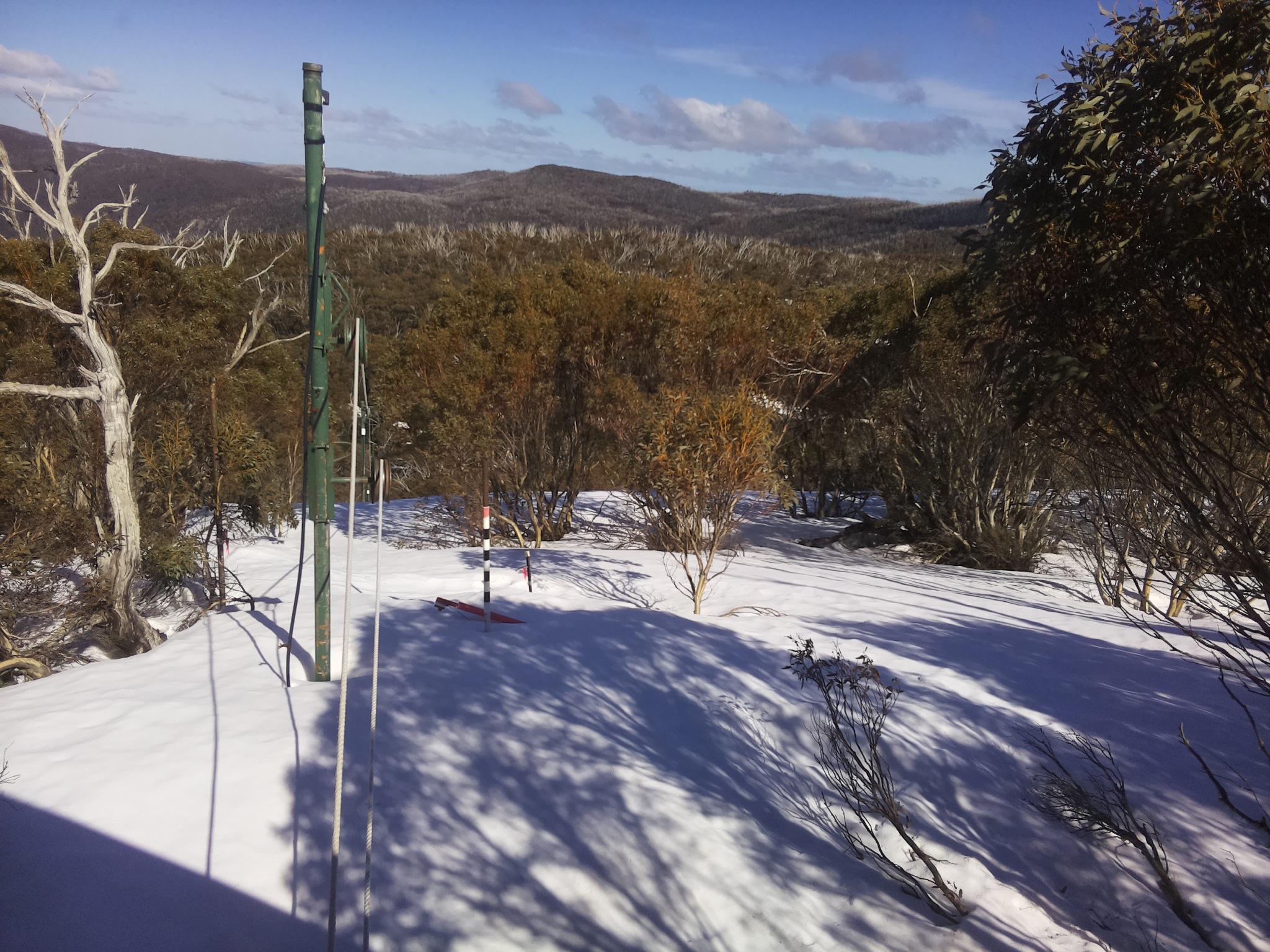 Bogong Web Cam 2:50pm Saturday 20th of September 2025