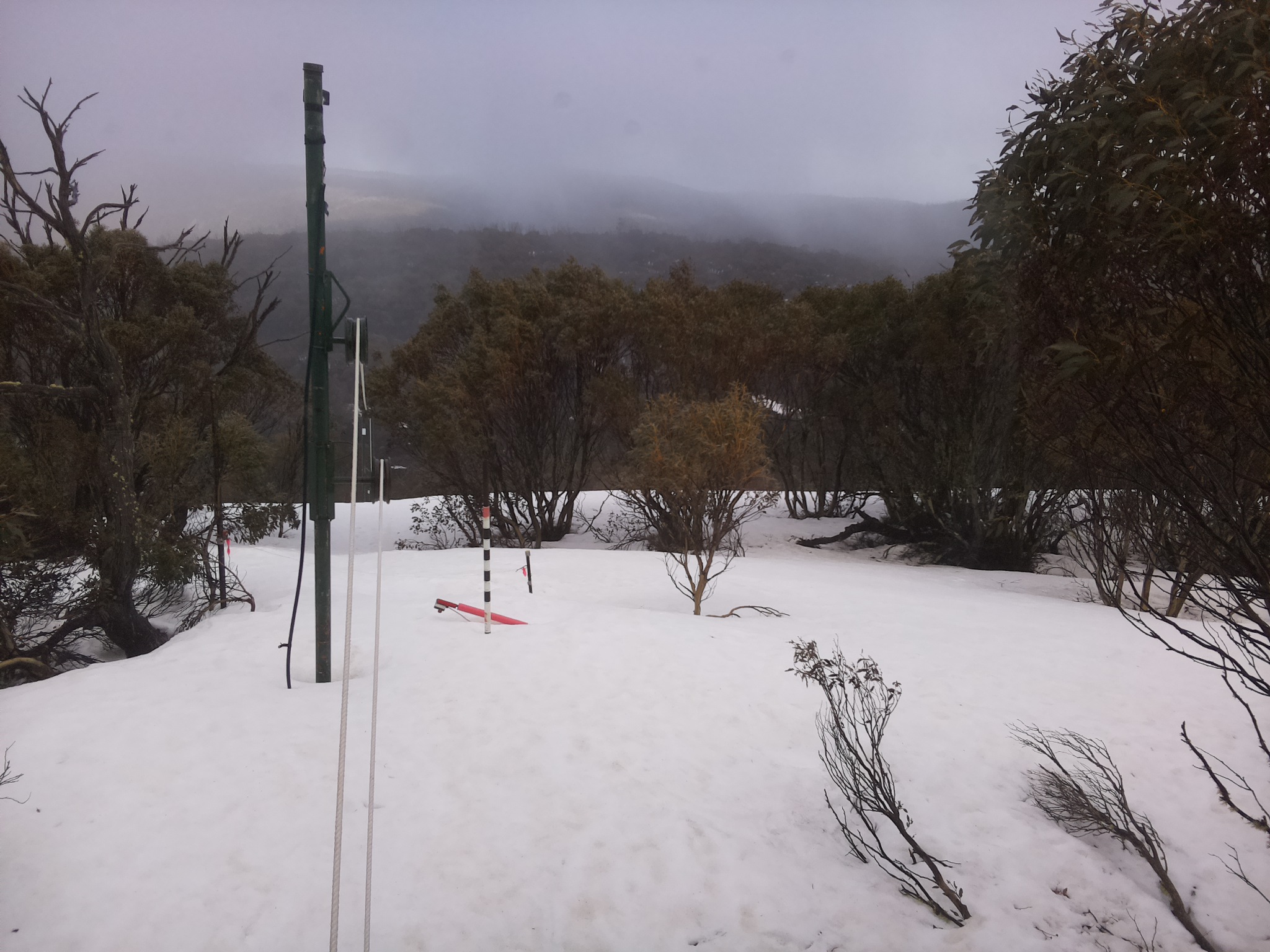 Bogong Web Cam 3:30pm Sunday 21st of September 2025