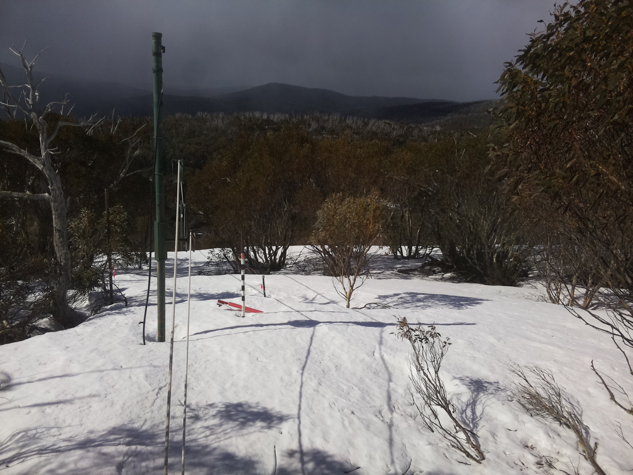 Bogong Web Cam 9:30am Monday 22nd of September 2025