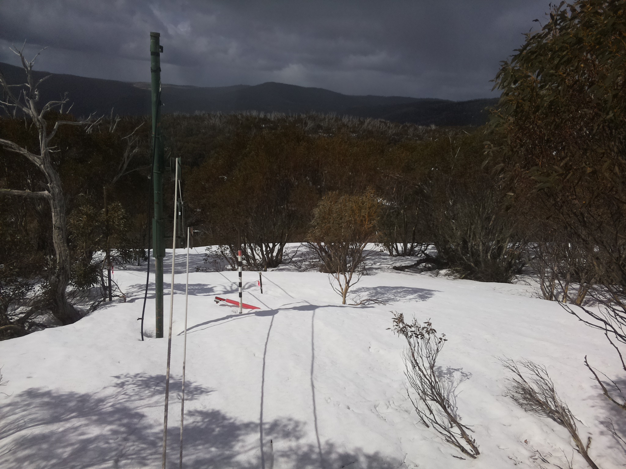 Bogong Web Cam 10:30am Monday 22nd of September 2025
