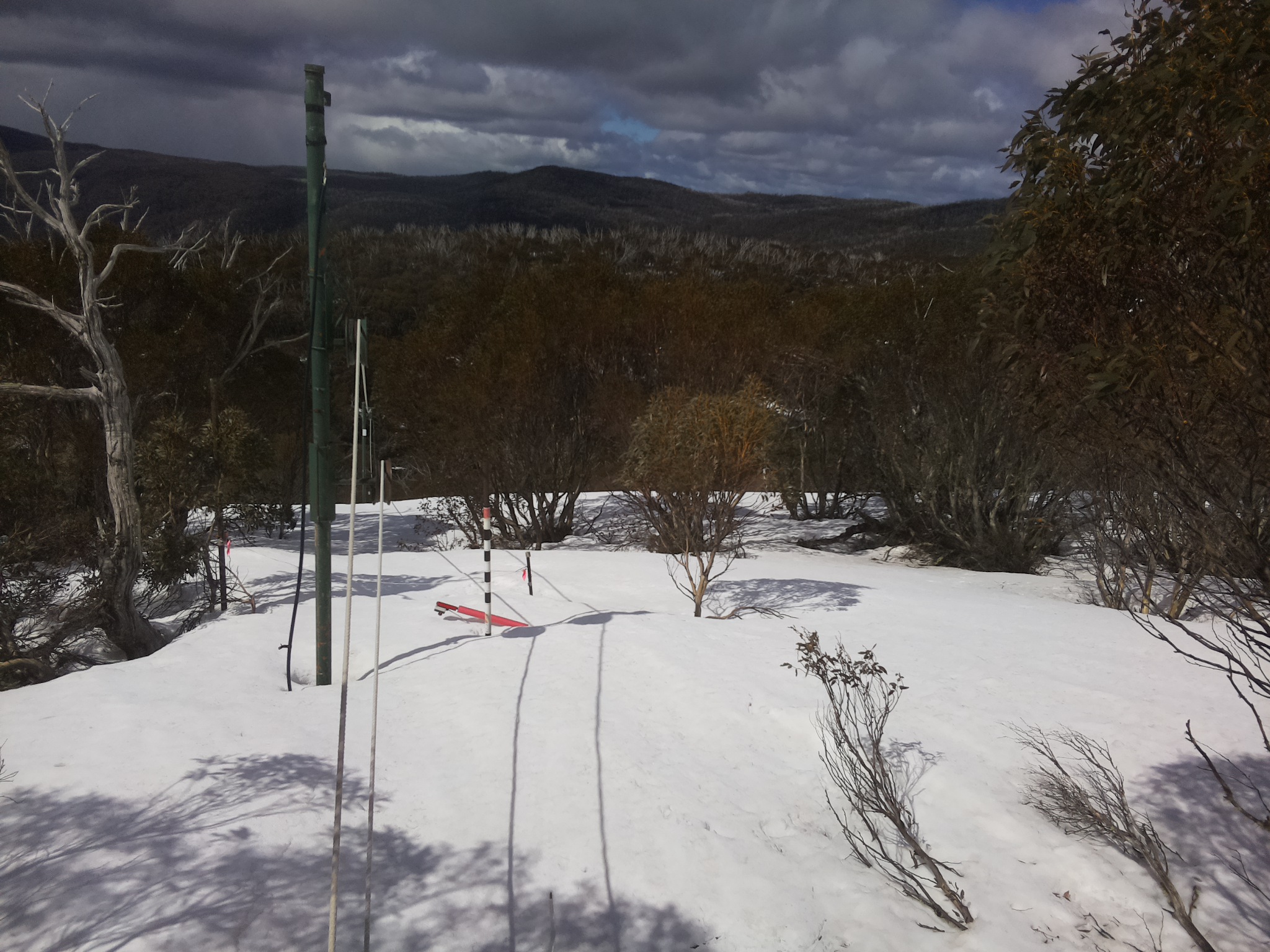 Bogong Web Cam 10:50am Monday 22nd of September 2025