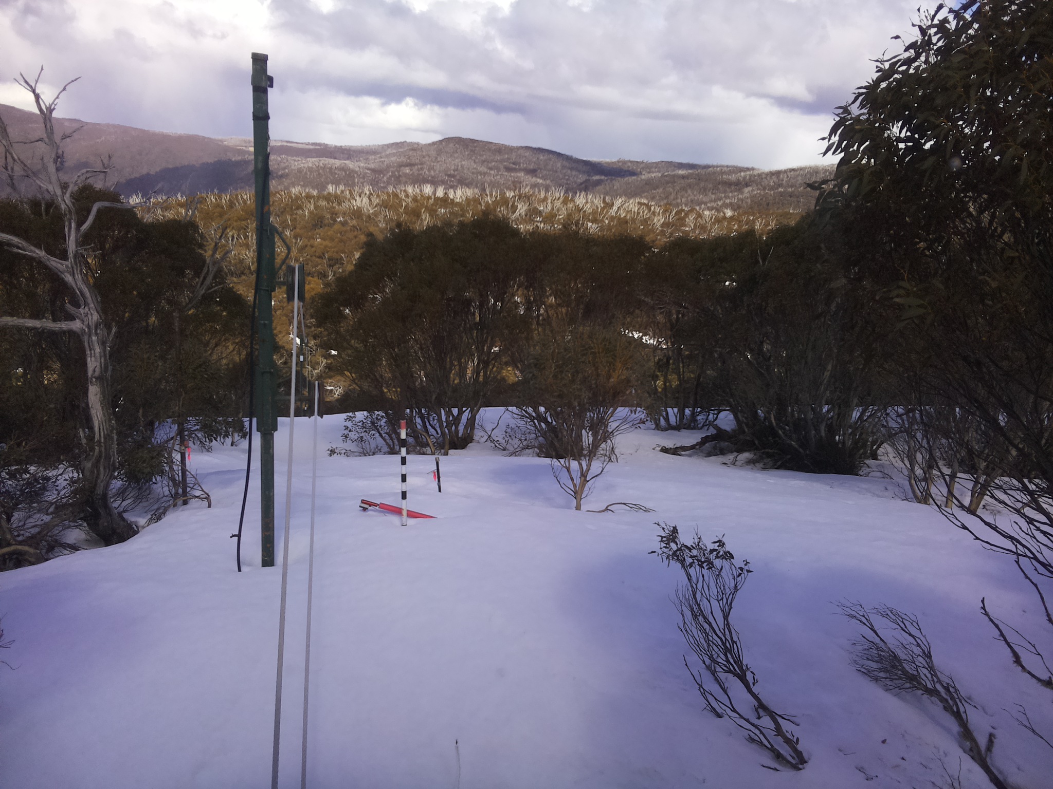 Bogong Web Cam 1:20pm Monday 22nd of September 2025