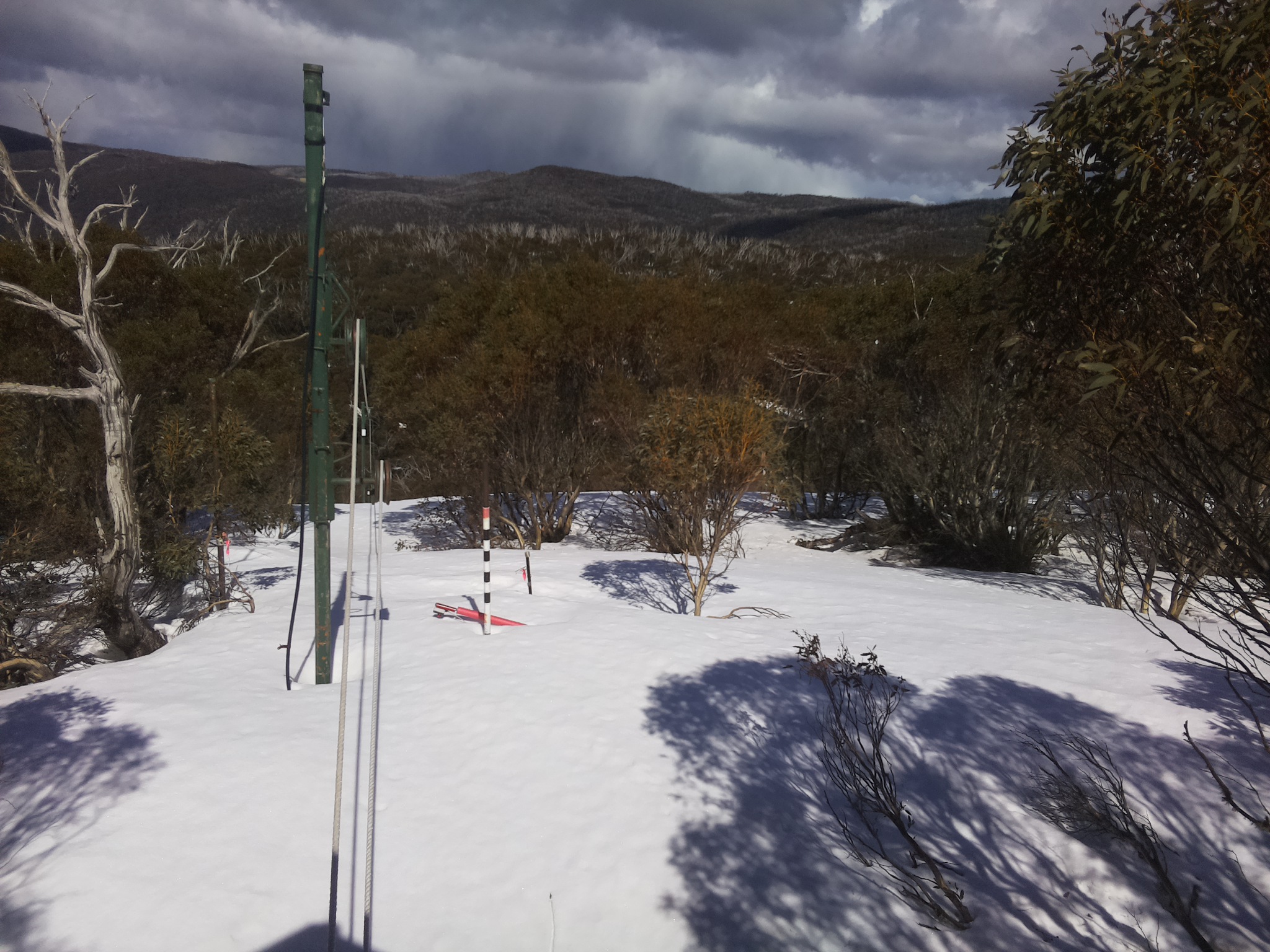 Bogong Web Cam 1:30pm Monday 22nd of September 2025