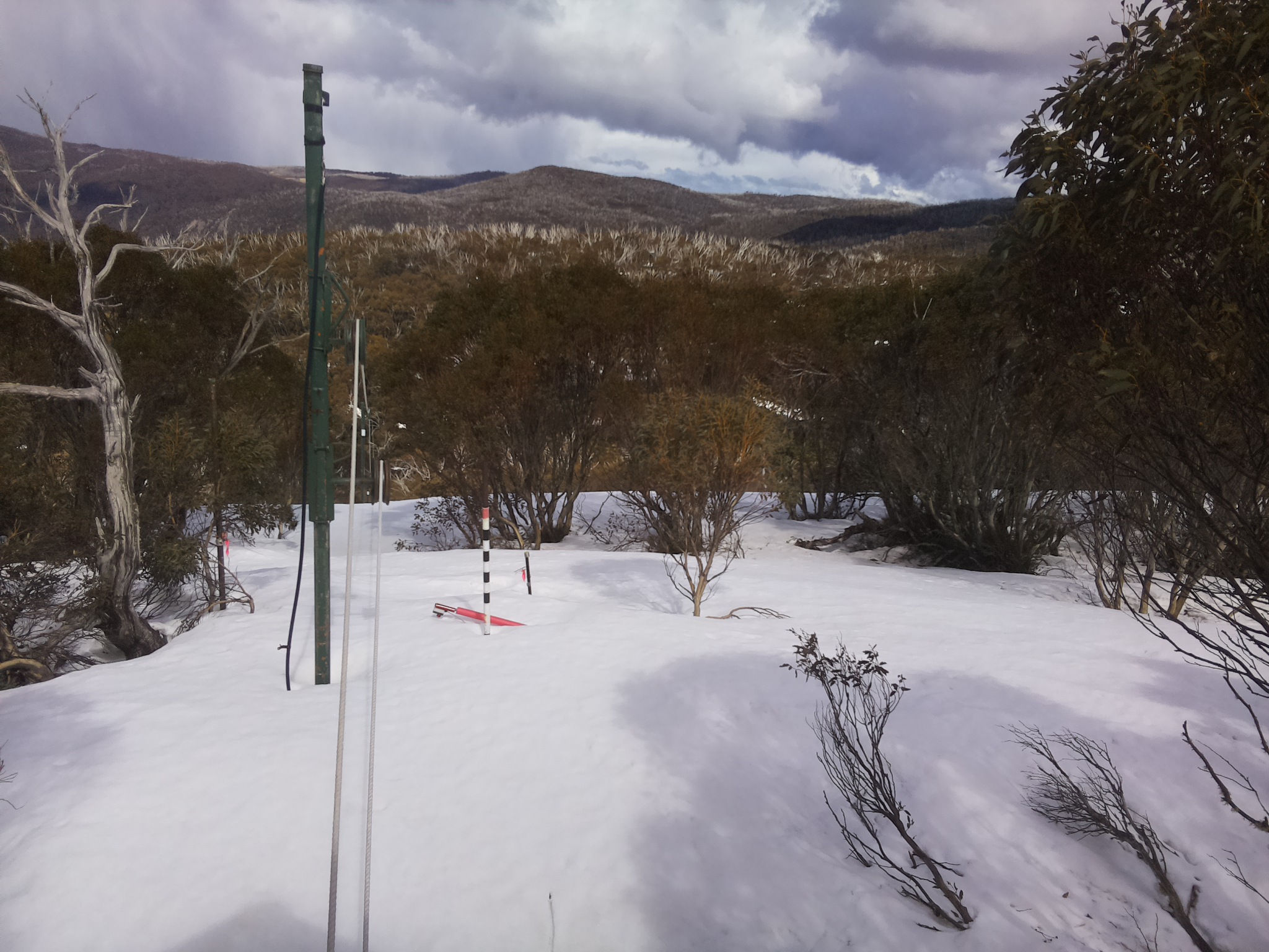 Bogong Web Cam 1:40pm Monday 22nd of September 2025