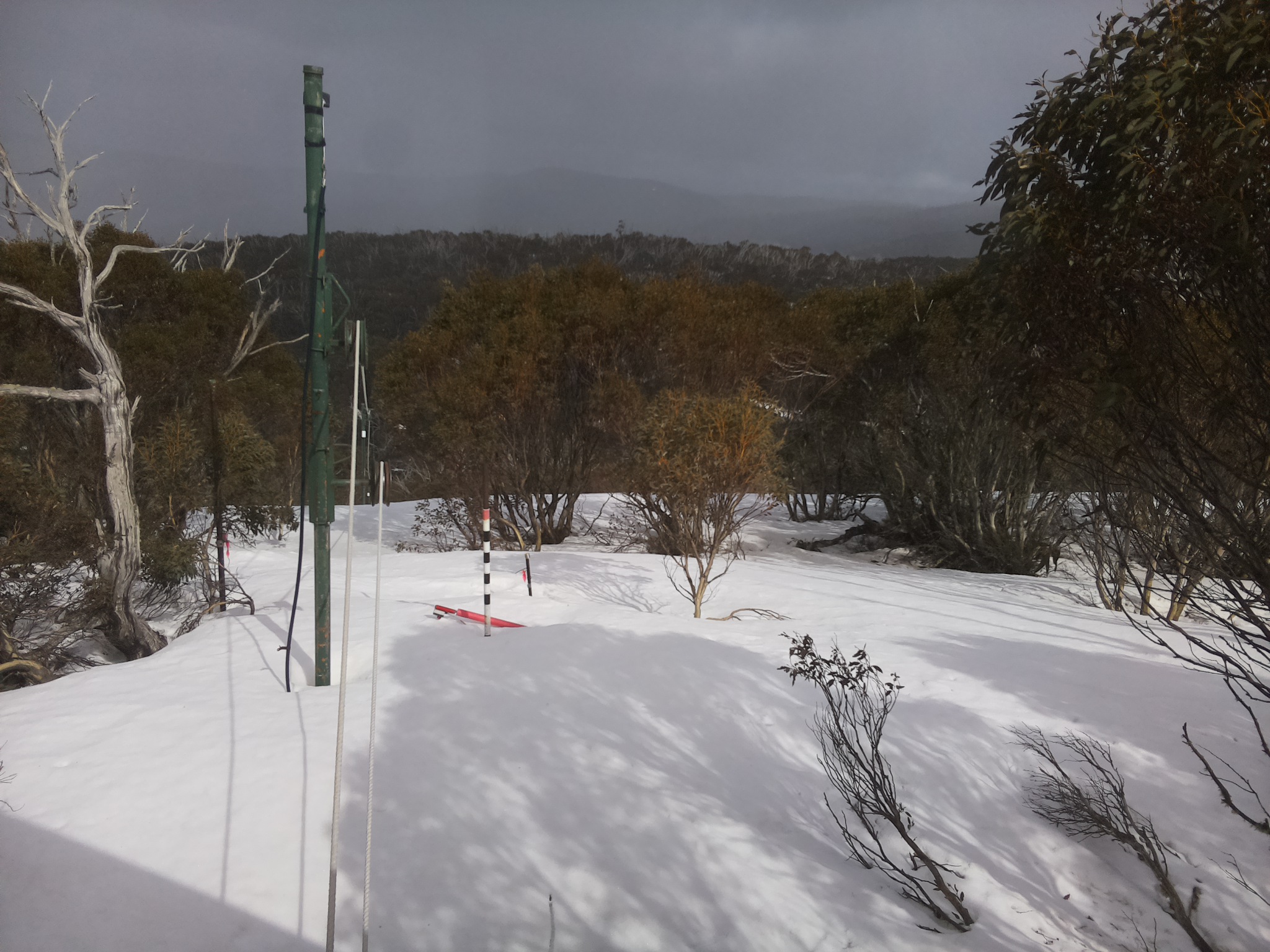 Bogong Web Cam 2:40pm Monday 22nd of September 2025