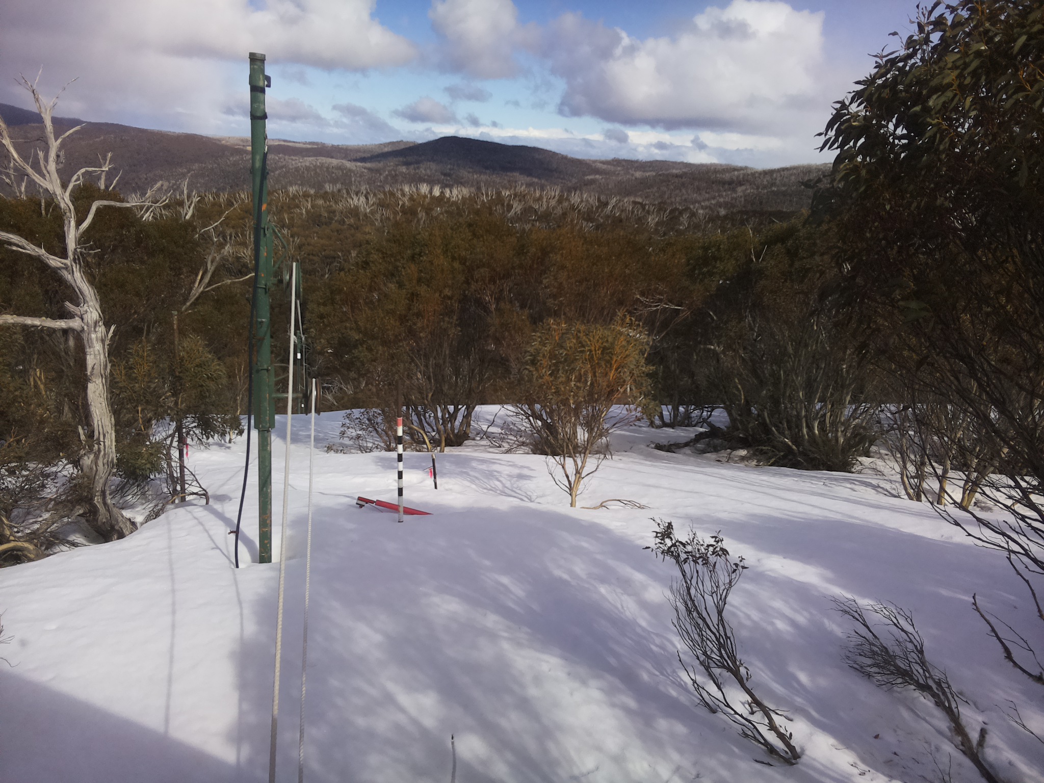Bogong Web Cam 2:50pm Monday 22nd of September 2025