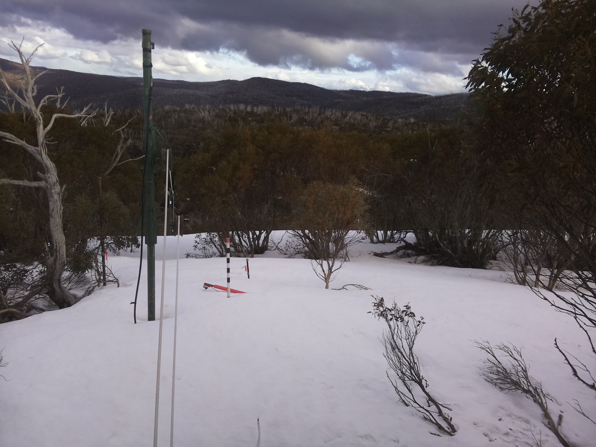 Bogong Web Cam 4:30pm Monday 22nd of September 2025