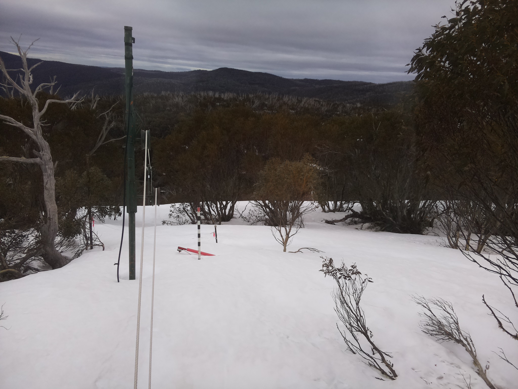 Bogong Web Cam 8:00am Tuesday 23rd of September 2025