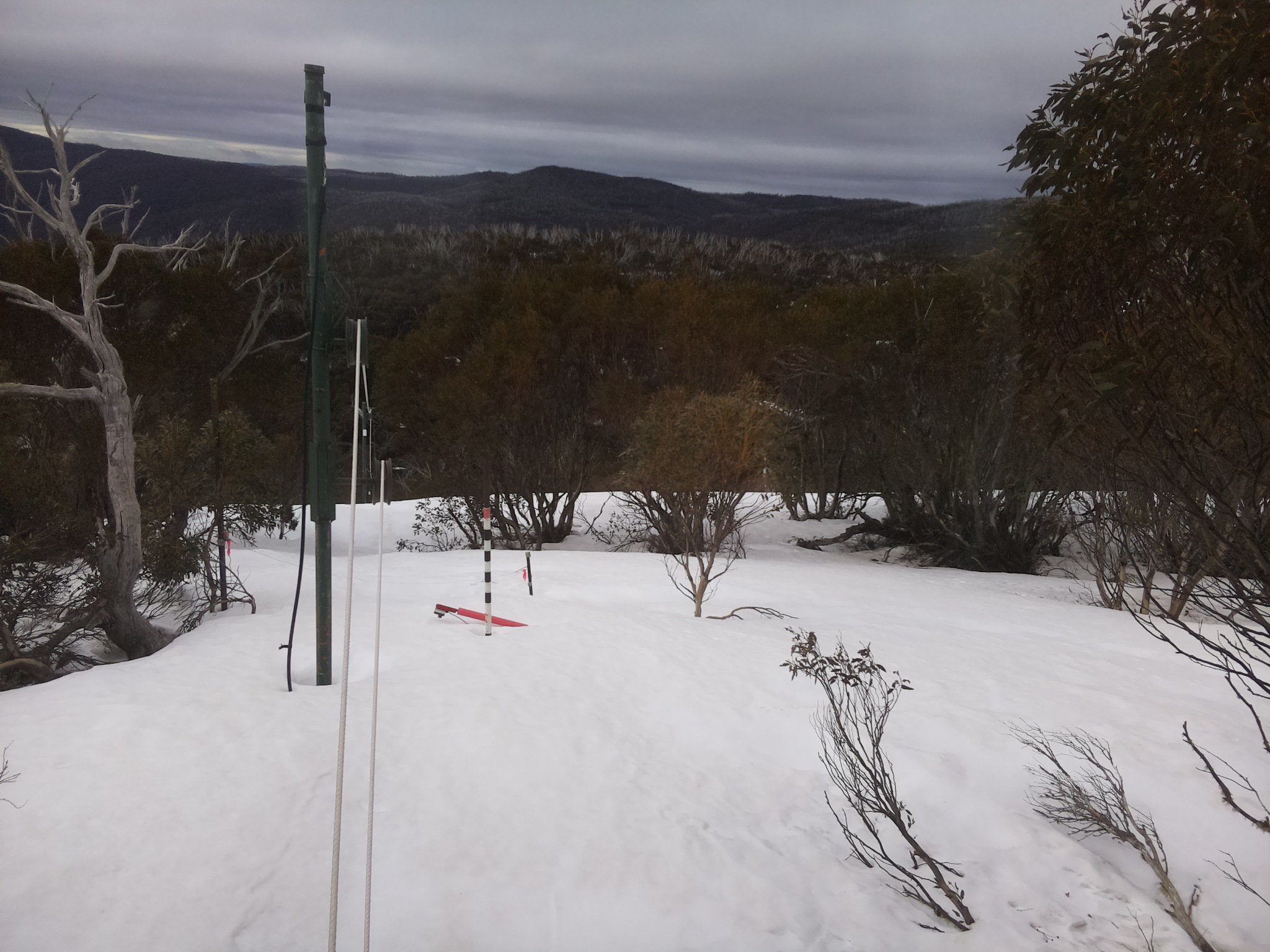 Bogong Web Cam 8:30am Tuesday 23rd of September 2025