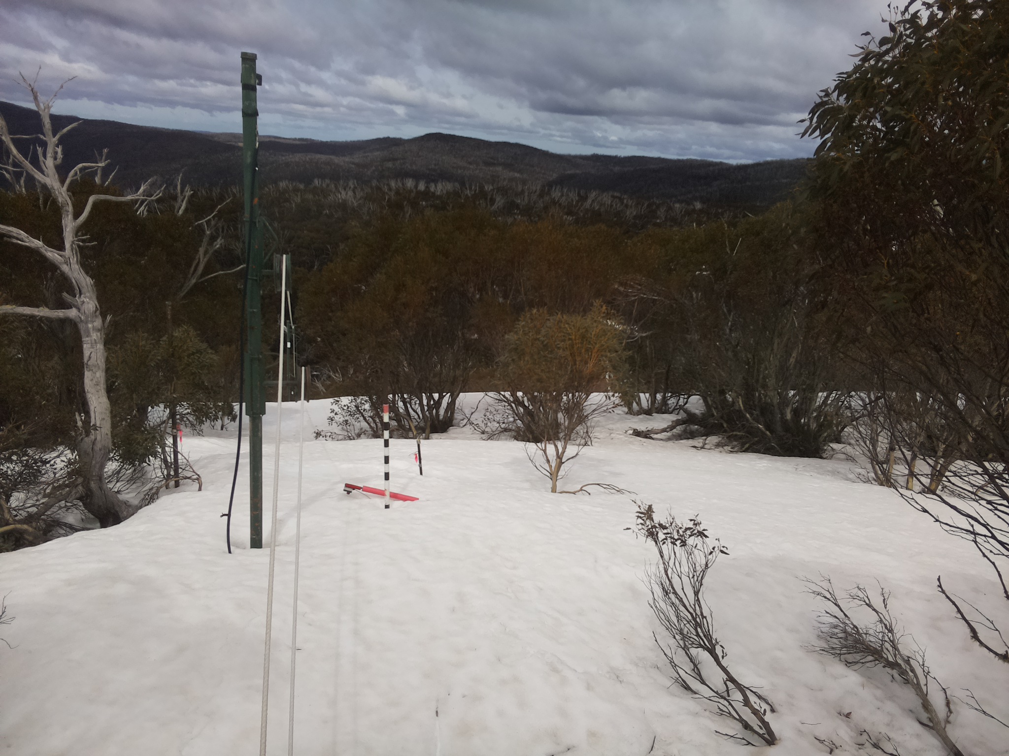 Bogong Web Cam 12:30pm Tuesday 23rd of September 2025