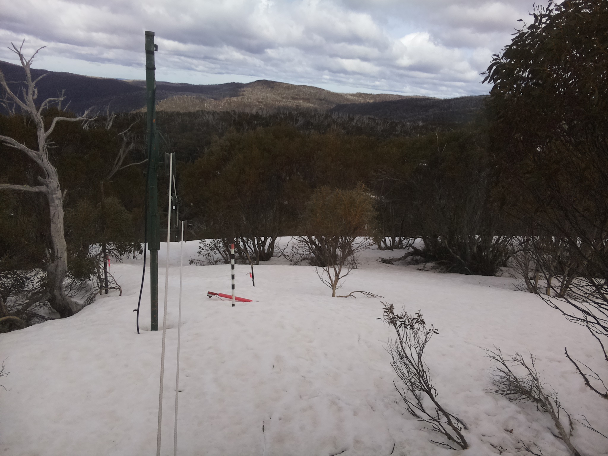 Bogong Web Cam 1:20pm Tuesday 23rd of September 2025