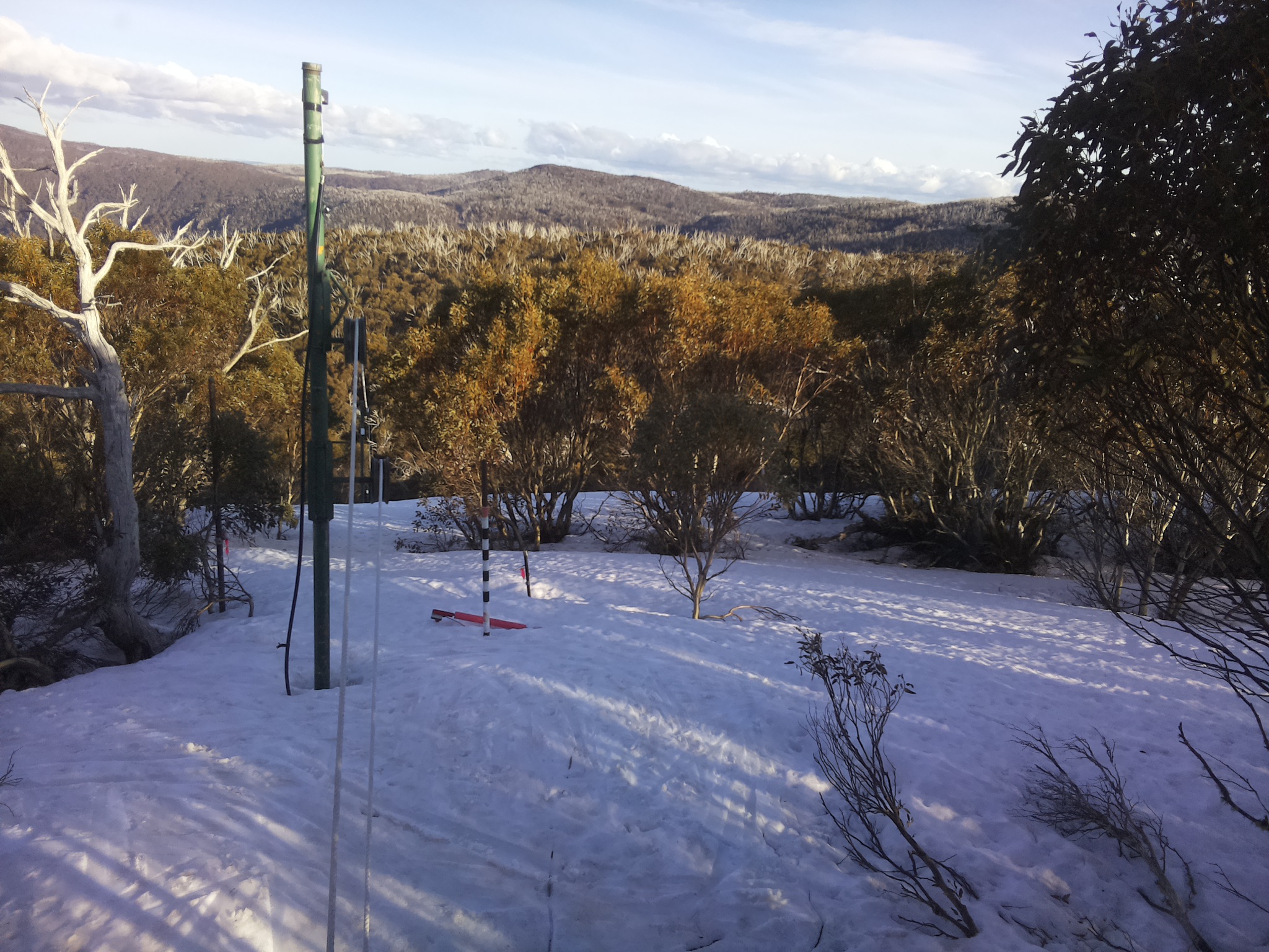 Bogong Web Cam 4:50pm Tuesday 23rd of September 2025