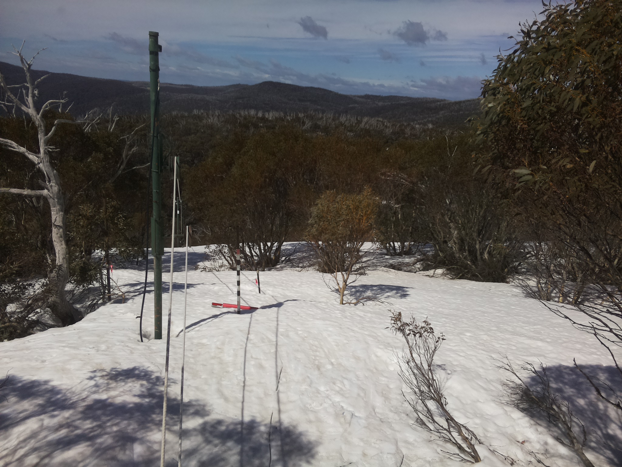 Bogong Web Cam 11:10am Wednesday 24th of September 2025
