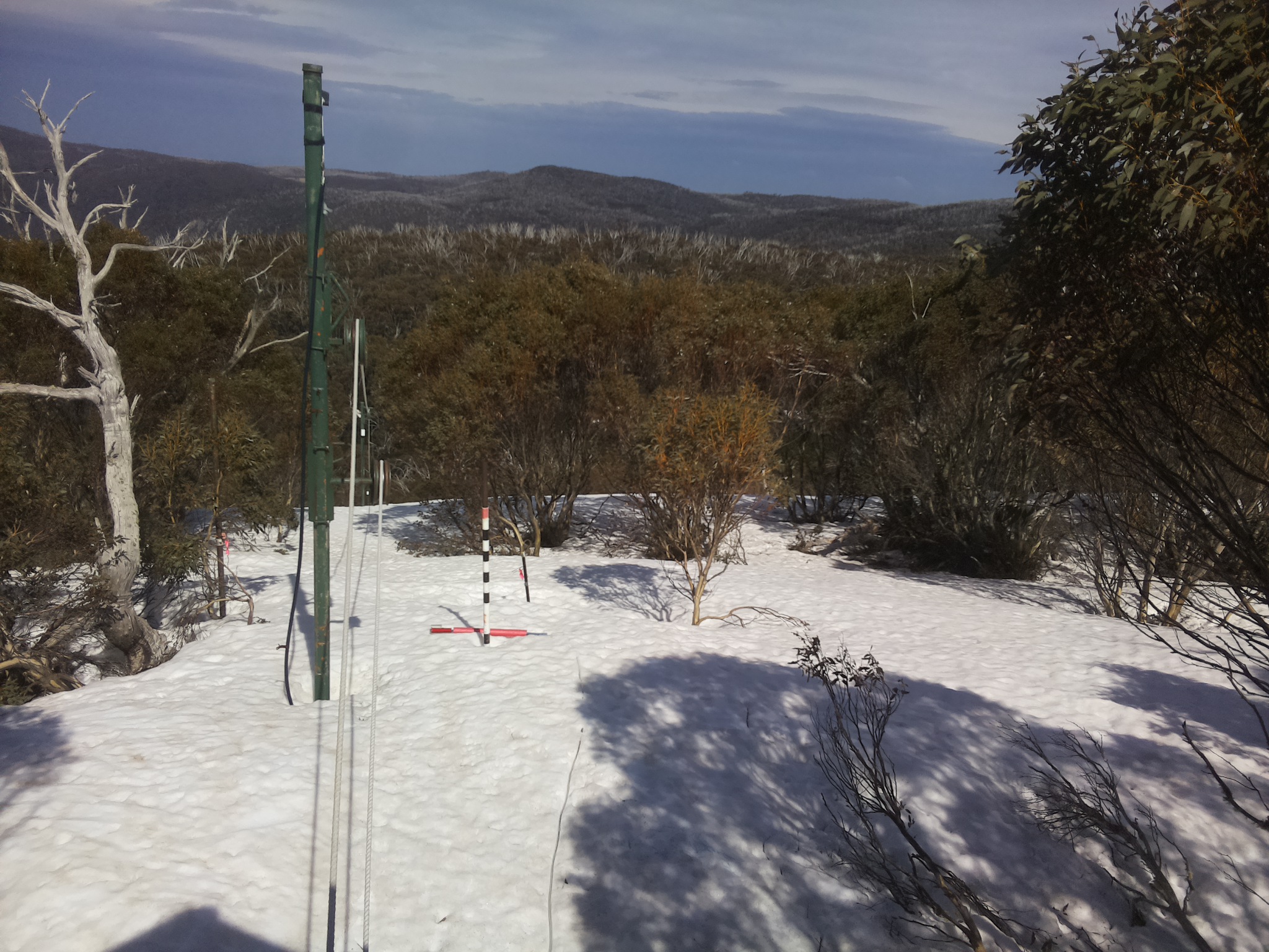 Bogong Web Cam 1:50pm Thursday 25th of September 2025