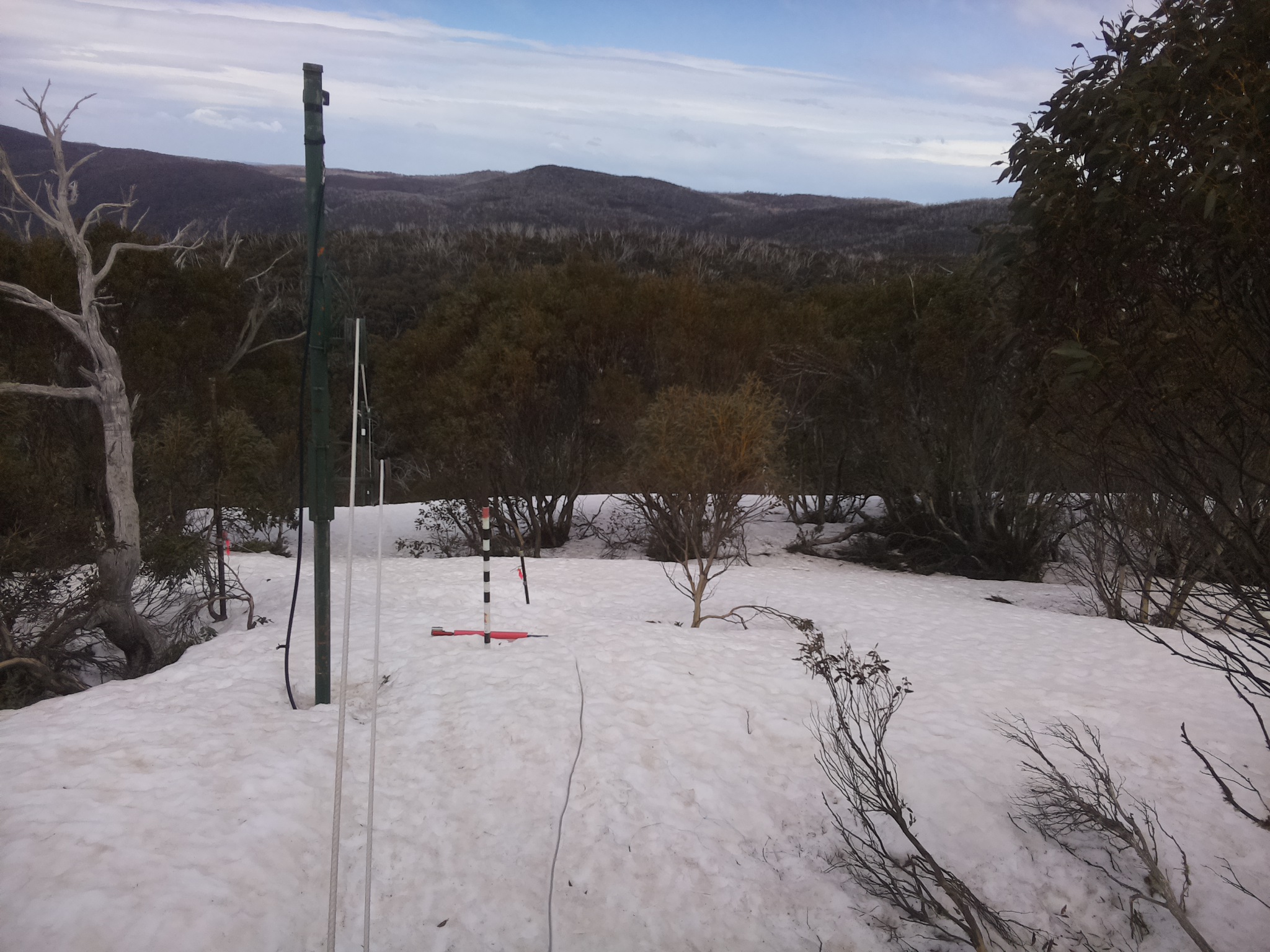 Bogong Web Cam 1:00pm Friday 26th of September 2025