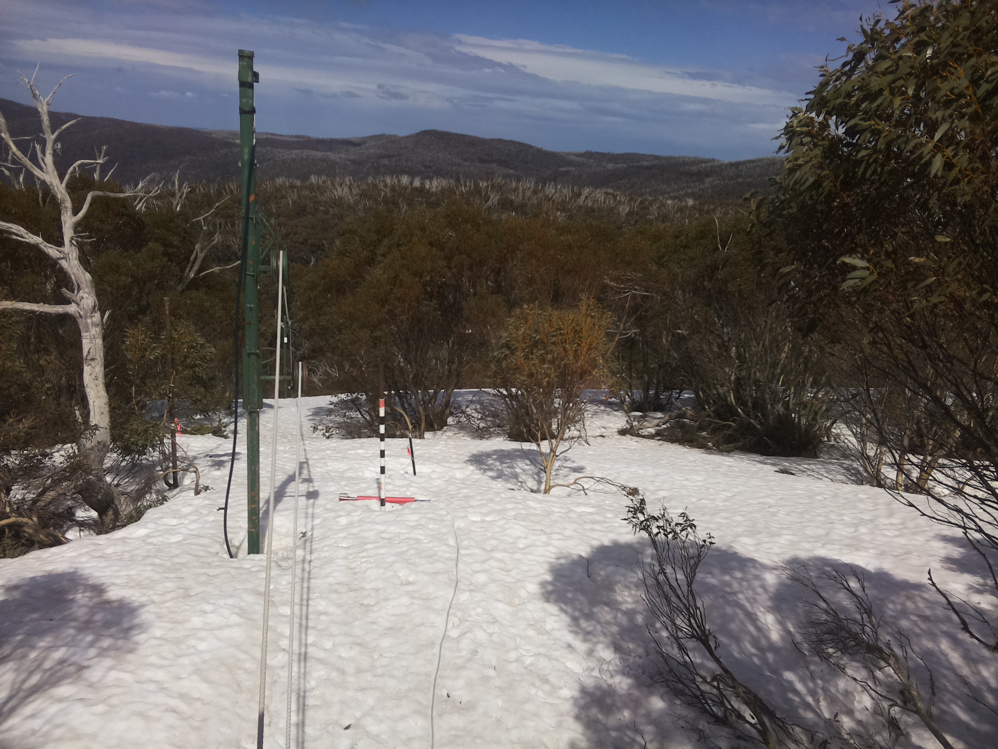 Bogong Web Cam 1:10pm Friday 26th of September 2025