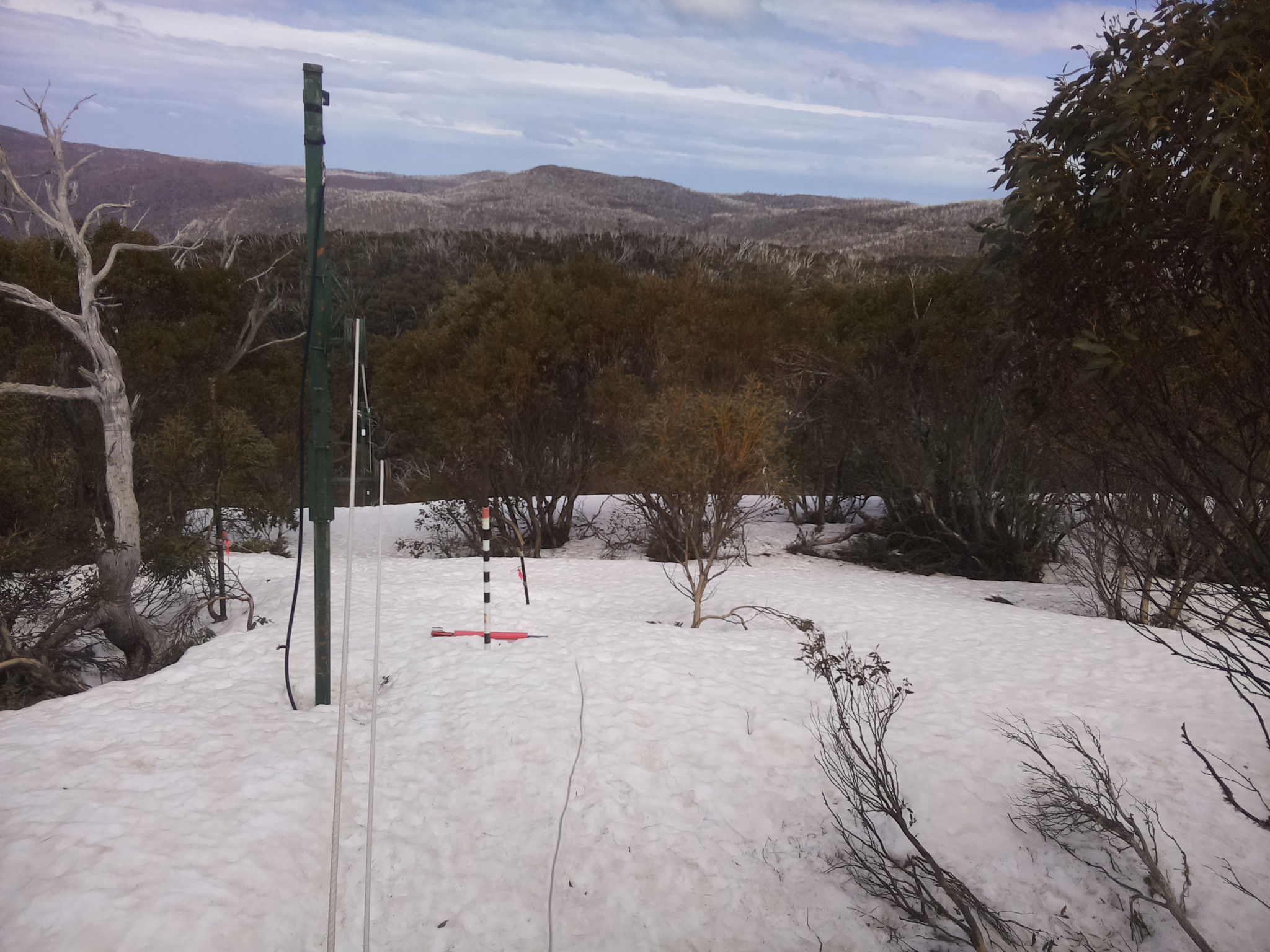 Bogong Web Cam 1:30pm Friday 26th of September 2025