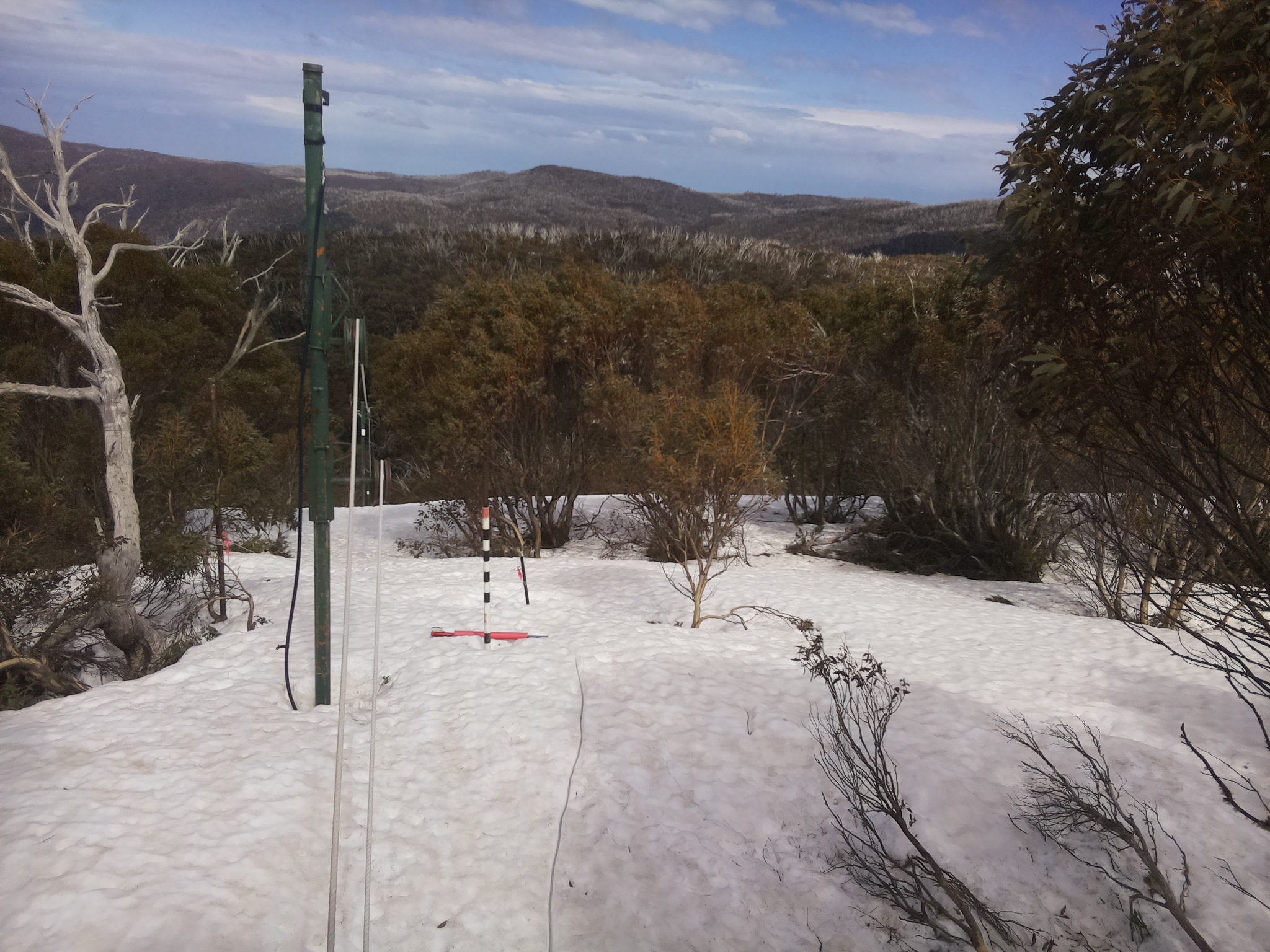 Bogong Web Cam 1:50pm Friday 26th of September 2025