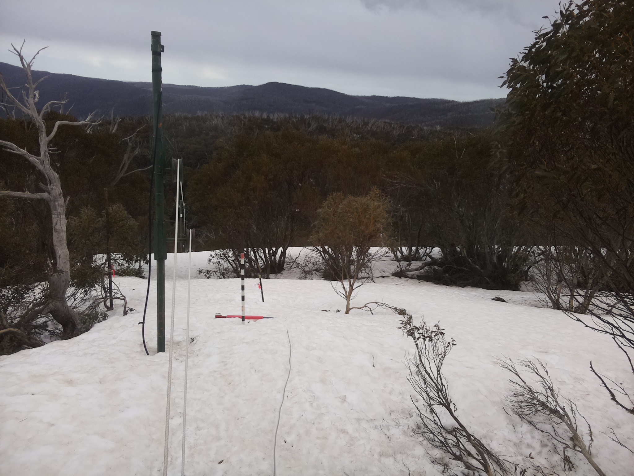 Bogong Web Cam 4:00pm Friday 26th of September 2025