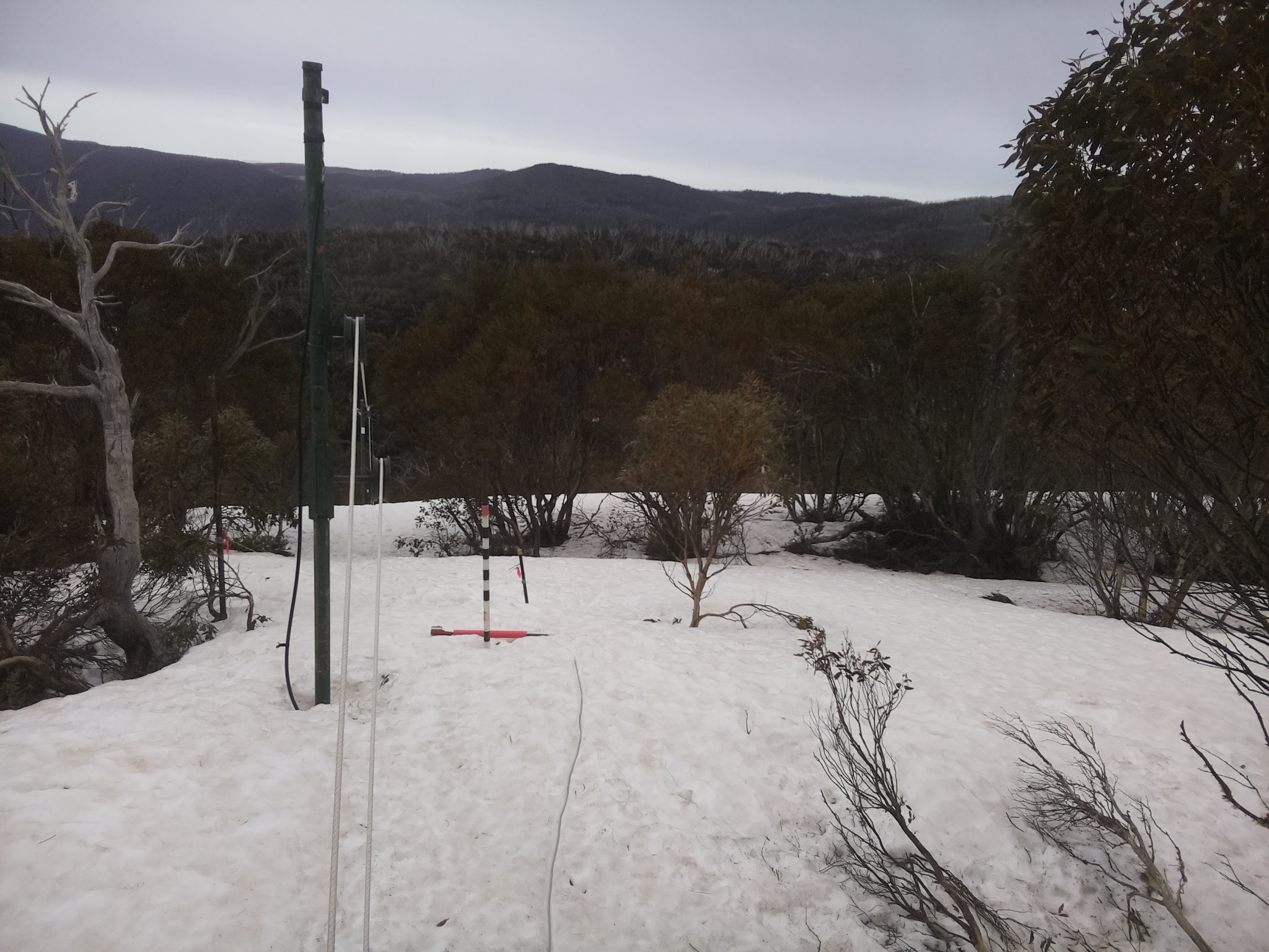 Bogong Web Cam 4:40pm Friday 26th of September 2025