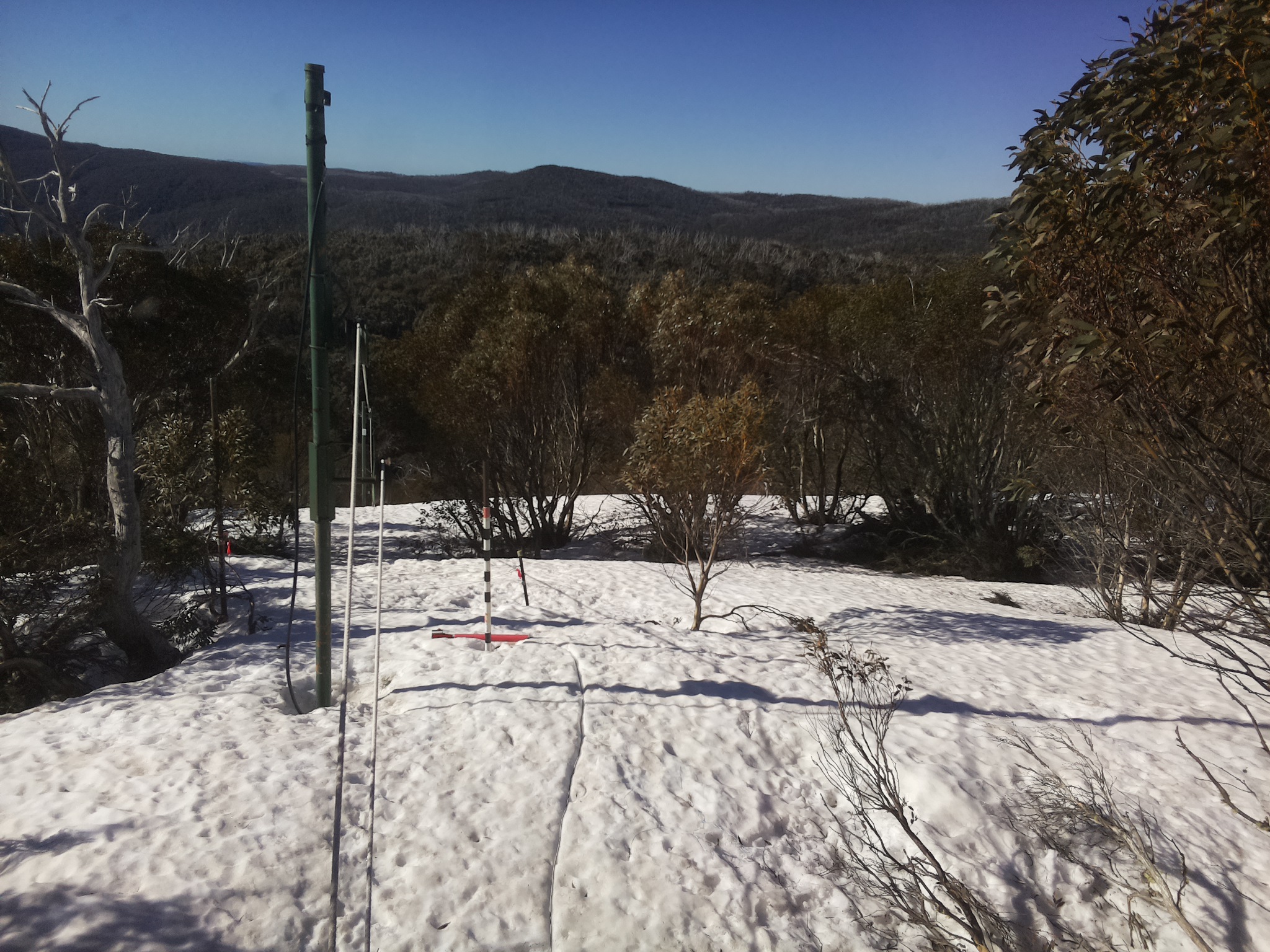 Bogong Web Cam 8:30am Saturday 27th of September 2025