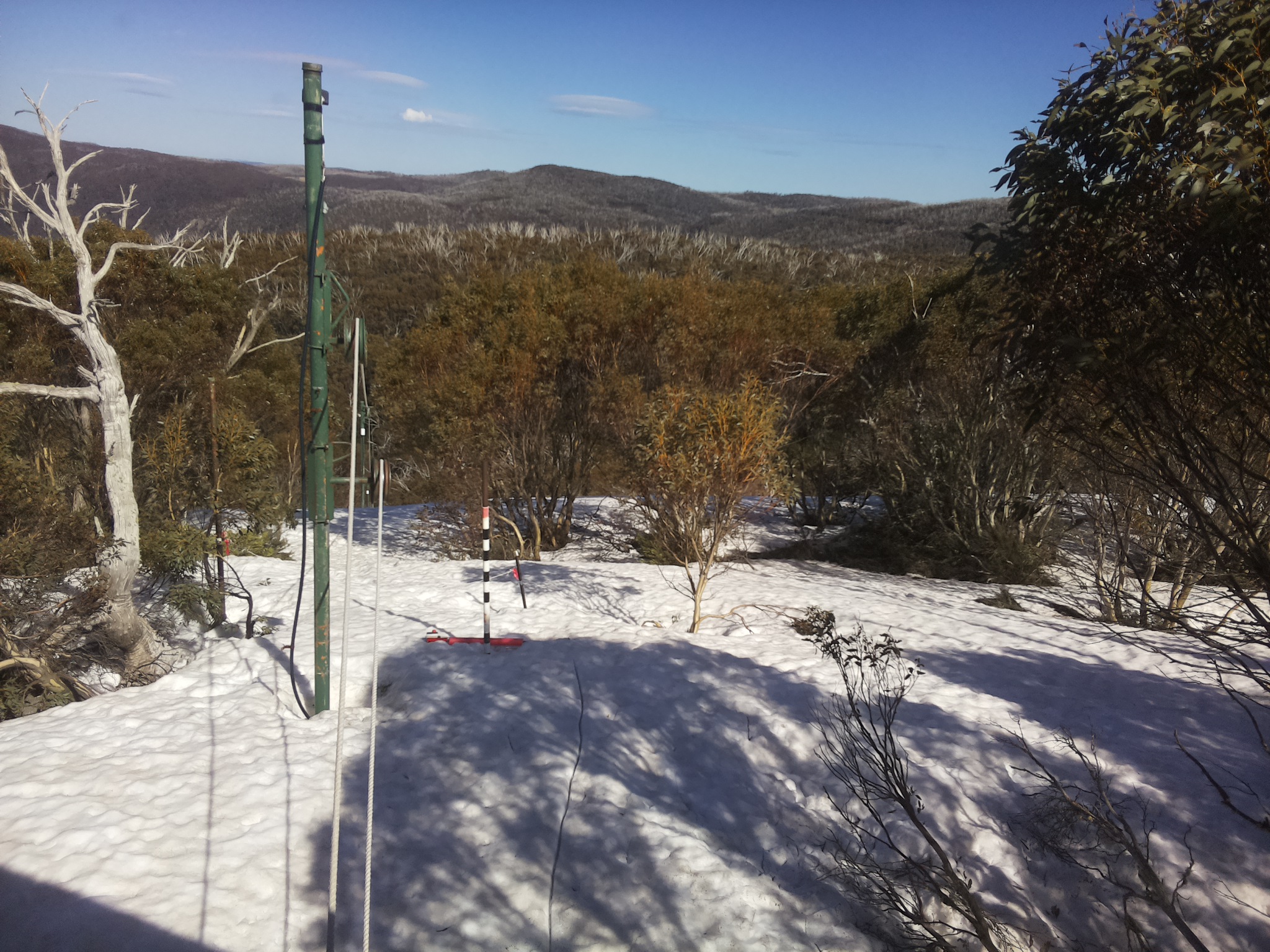 Bogong Web Cam 2:40pm Saturday 27th of September 2025