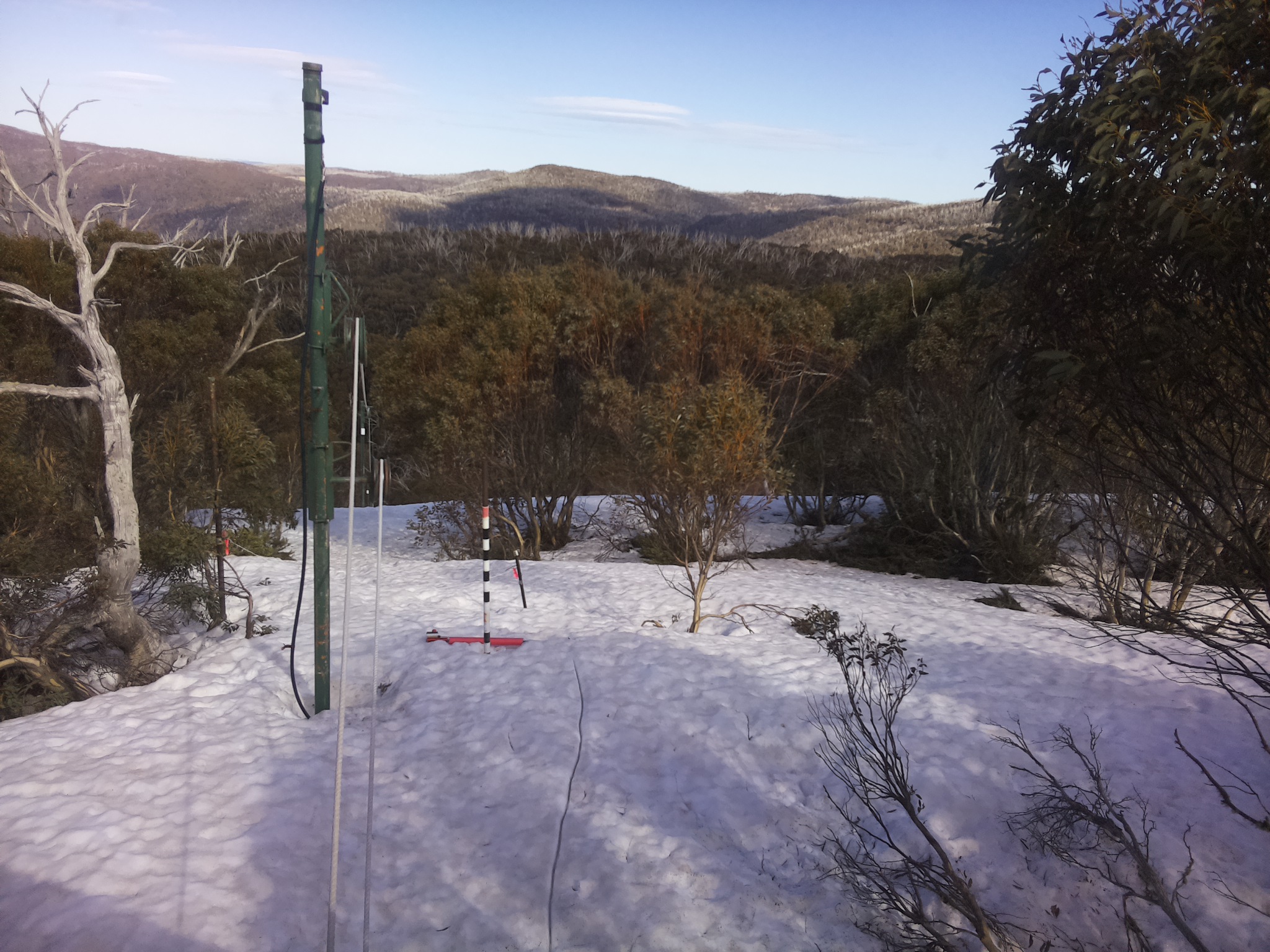 Bogong Web Cam 2:50pm Saturday 27th of September 2025