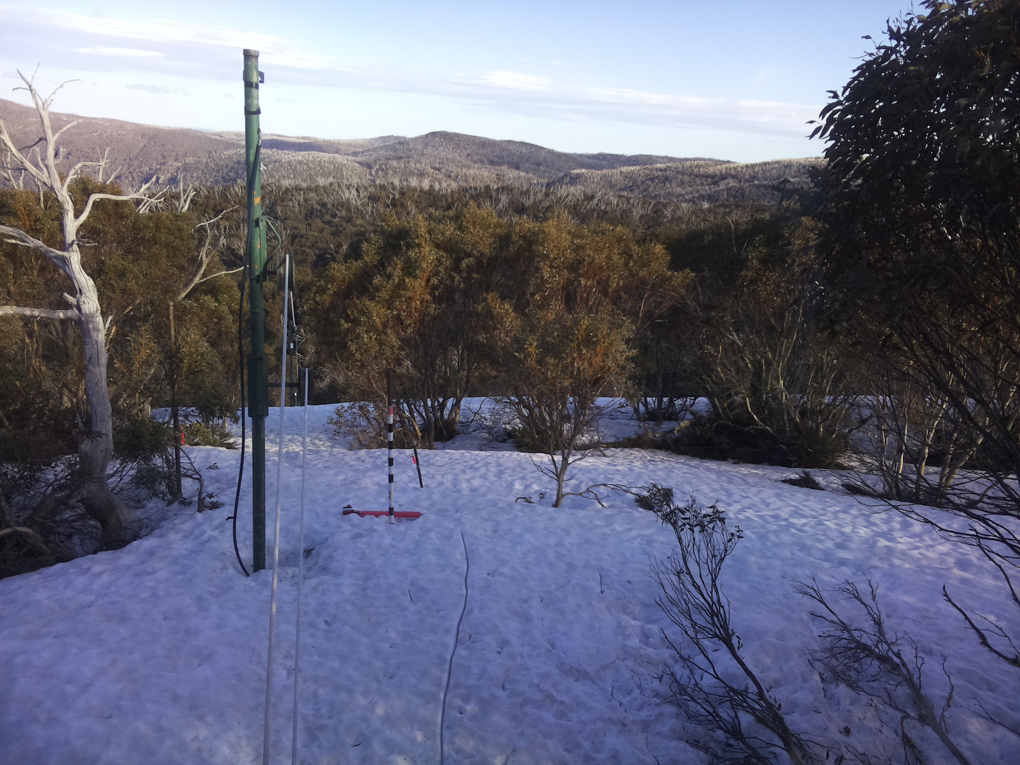 Bogong Web Cam 4:30pm Saturday 27th of September 2025