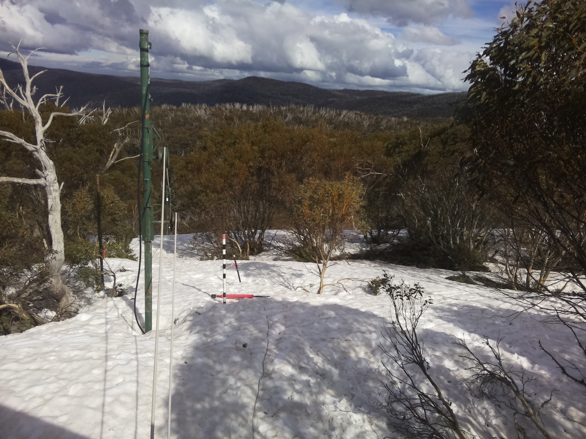 Bogong Web Cam 2:30pm Sunday 28th of September 2025
