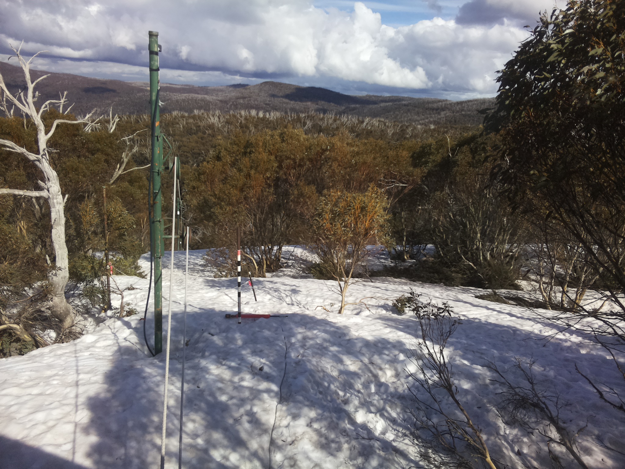 Bogong Web Cam 3:00pm Sunday 28th of September 2025