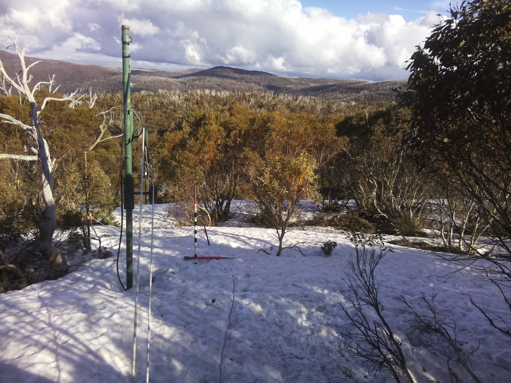 Bogong Web Cam 4:00pm Sunday 28th of September 2025