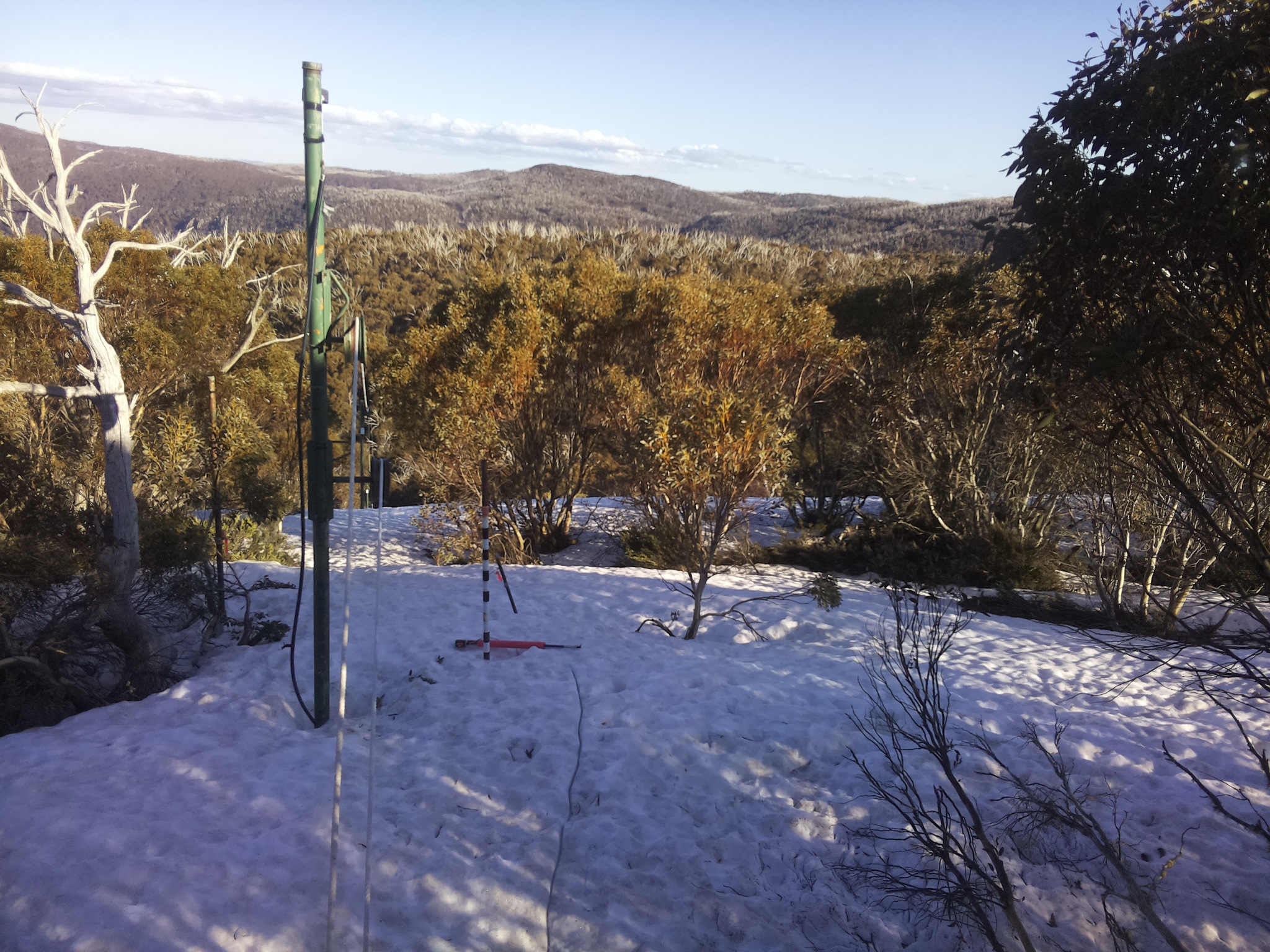Bogong Web Cam 4:30pm Monday 29th of September 2025