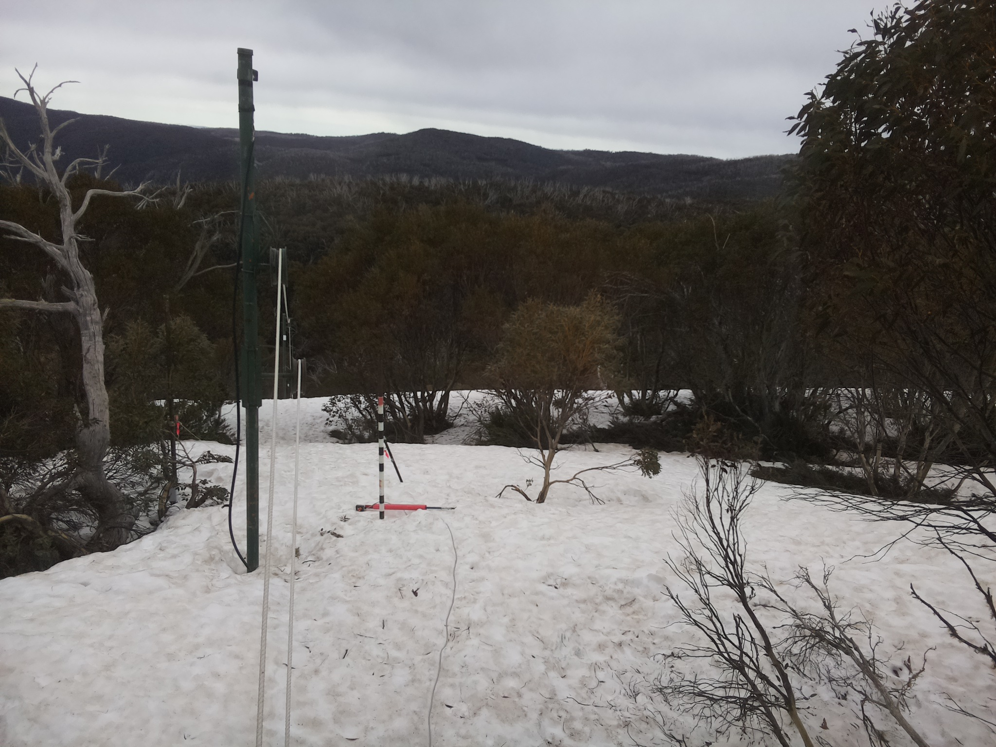 Bogong Web Cam 1:40pm Tuesday 30th of September 2025