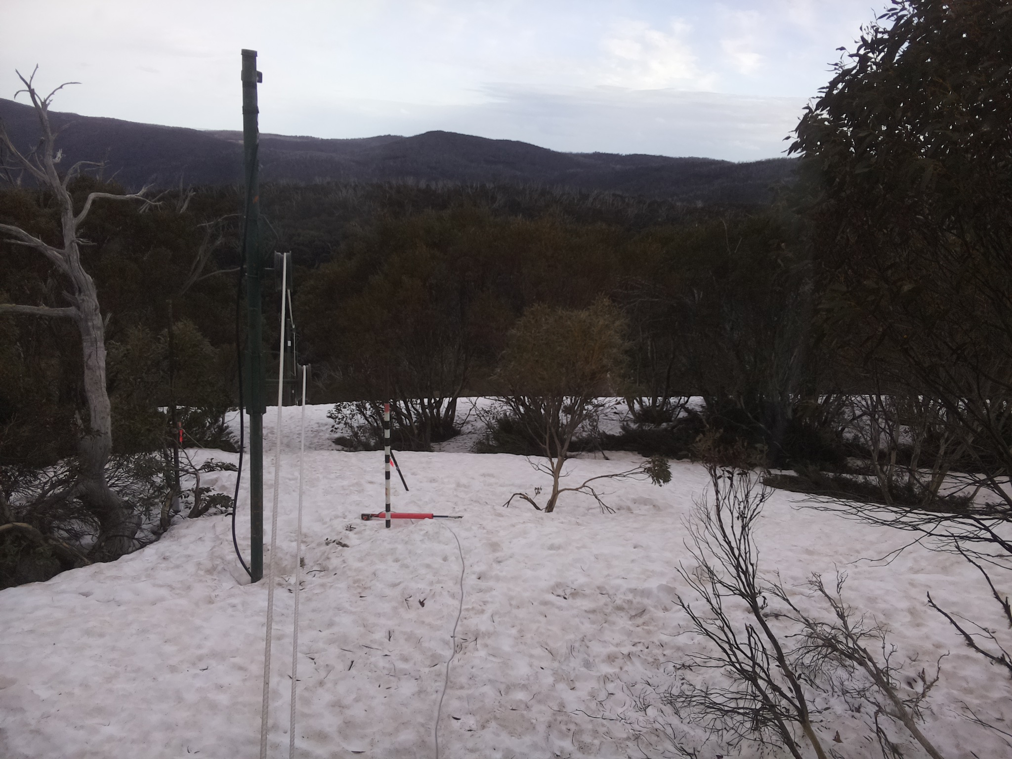 Bogong Web Cam 4:30pm Tuesday 30th of September 2025