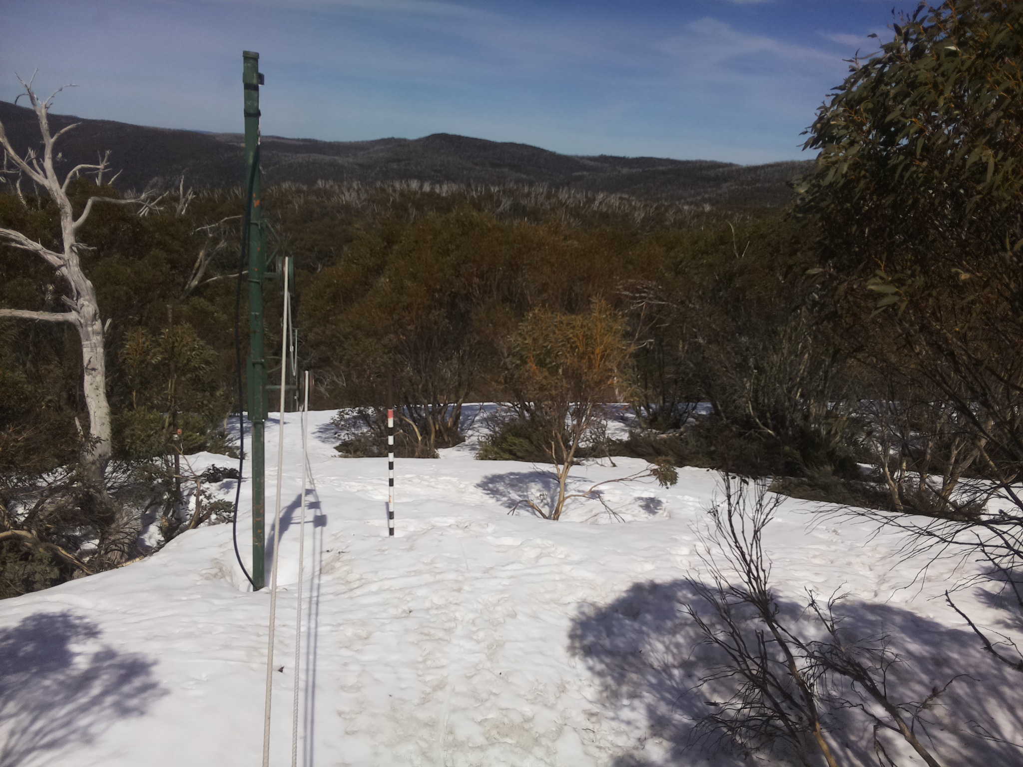 Bogong Web Cam 1:00pm Saturday 4th of October 2025