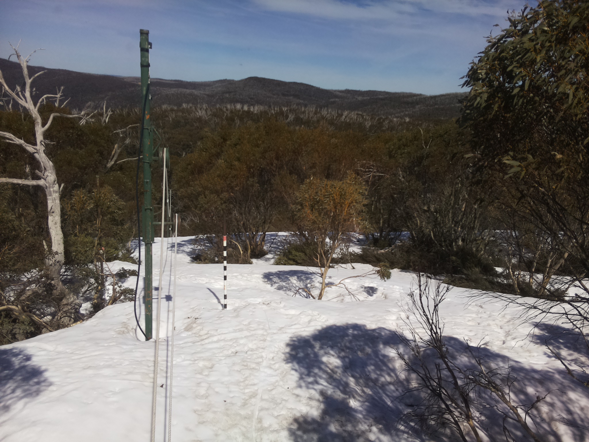 Bogong Web Cam 1:30pm Saturday 4th of October 2025
