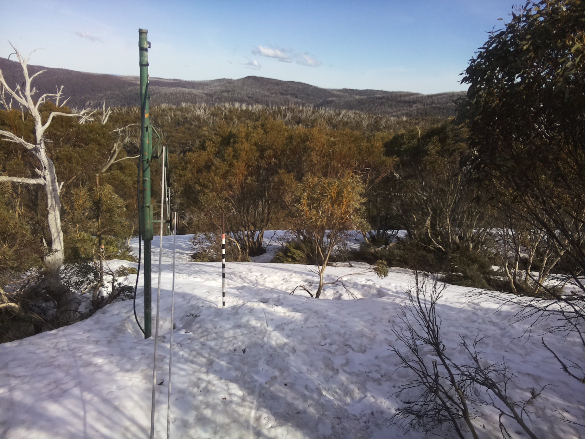 Bogong Web Cam 3:40pm Saturday 4th of October 2025