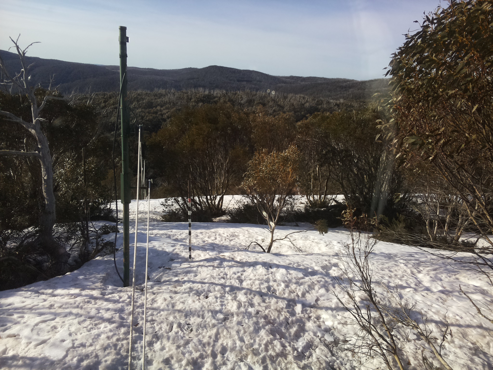 Bogong Web Cam 8:20am Sunday 5th of October 2025