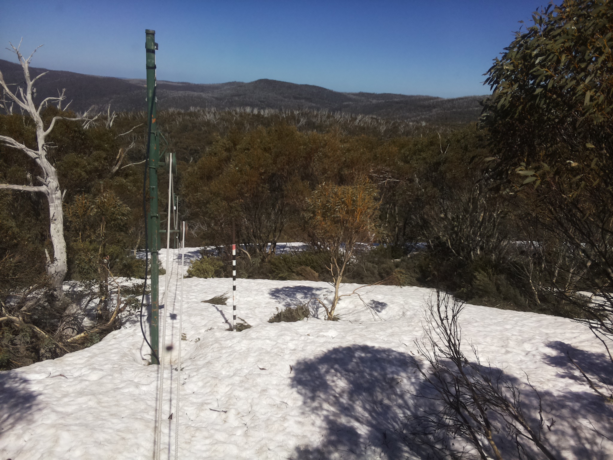 Bogong Web Cam 2:30pm Tuesday 7th of October 2025