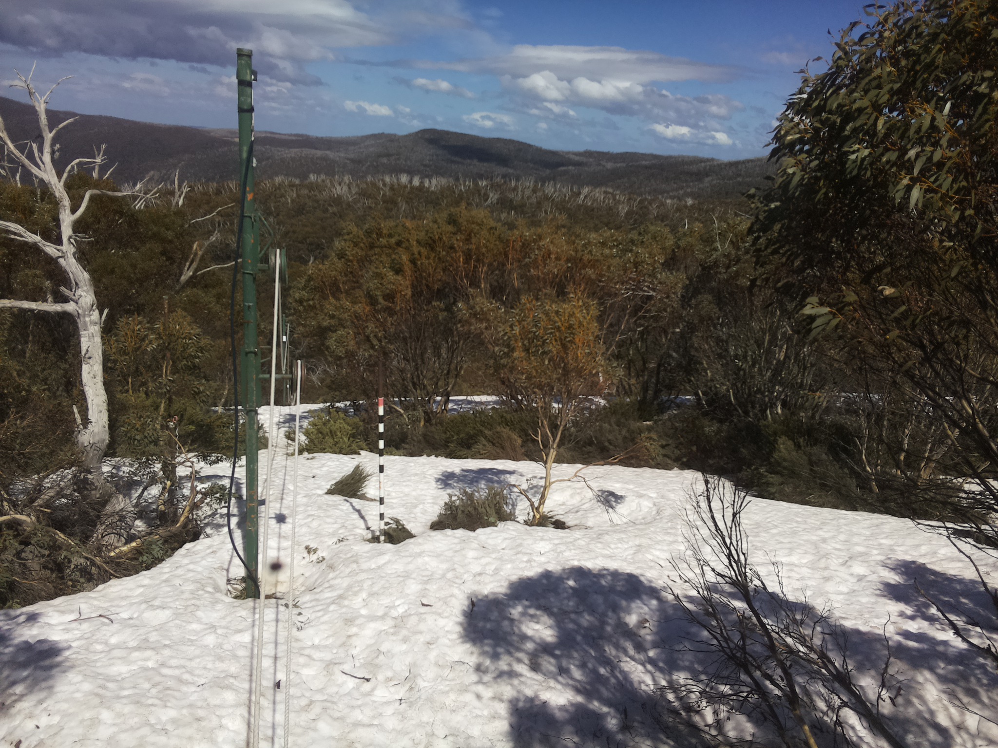 Bogong Web Cam 2:30pm Wednesday 8th of October 2025