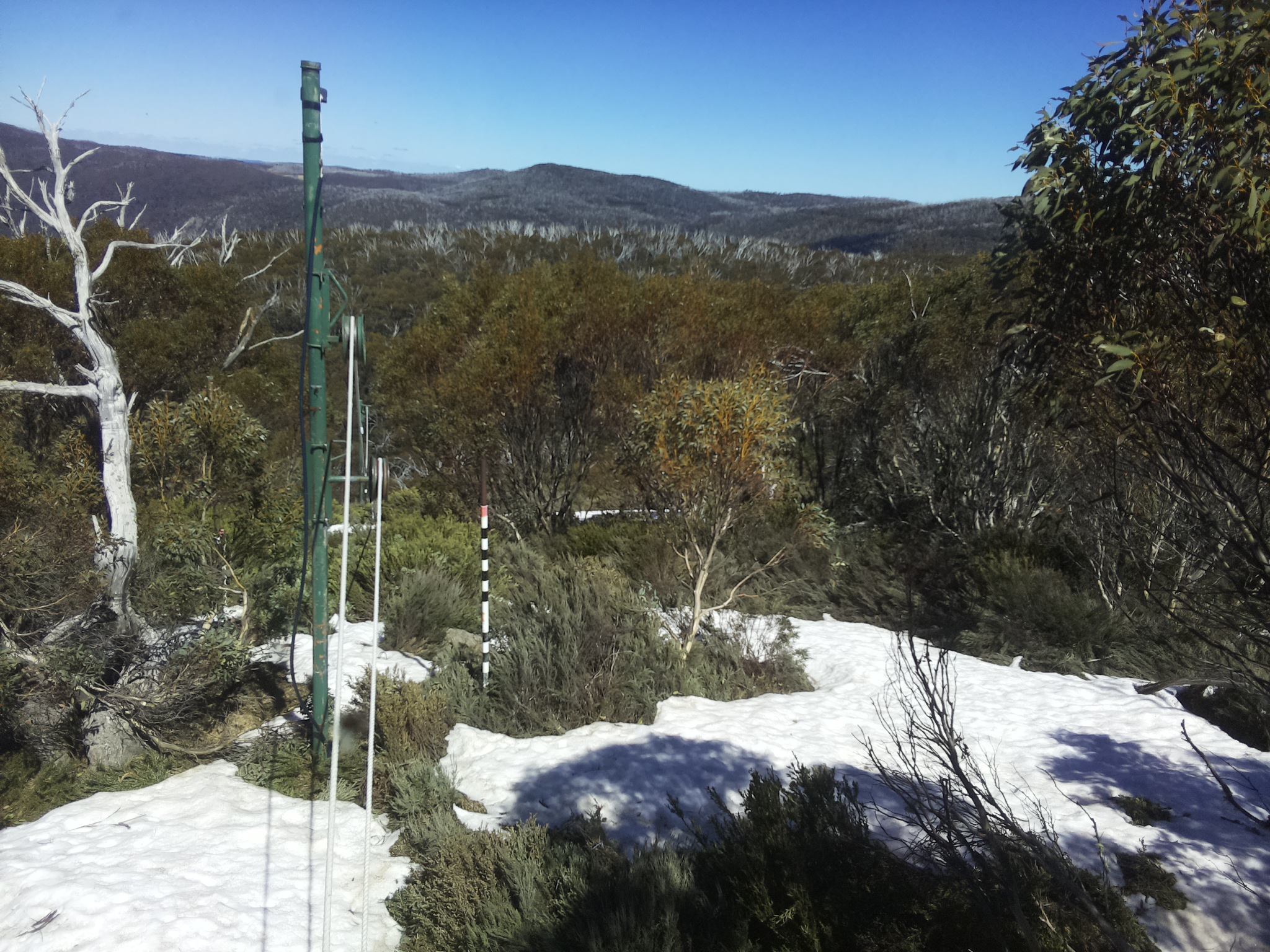 Bogong Web Cam 2:50pm Monday 13th of October 2025