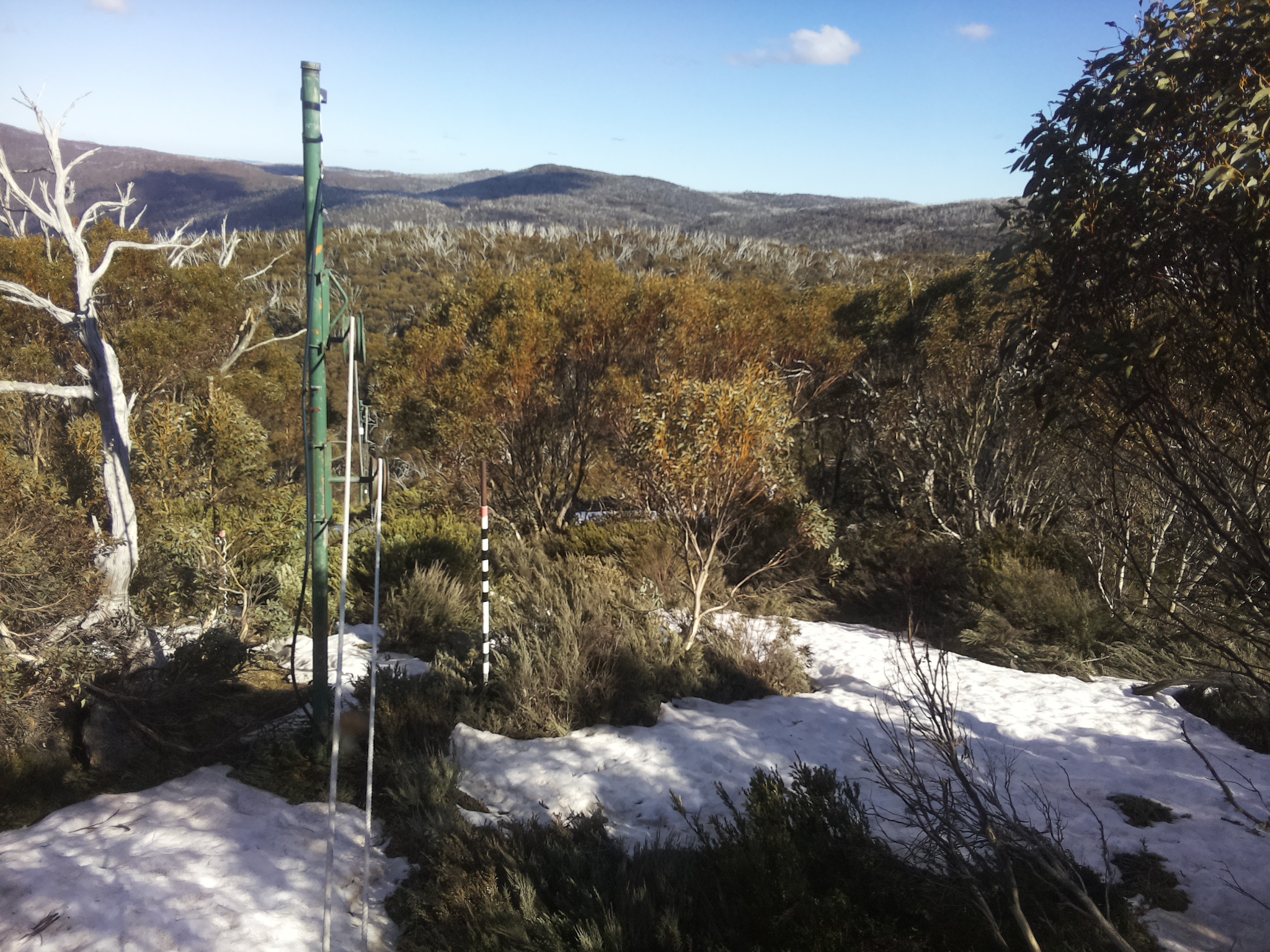 Bogong Web Cam 4:30pm Monday 13th of October 2025