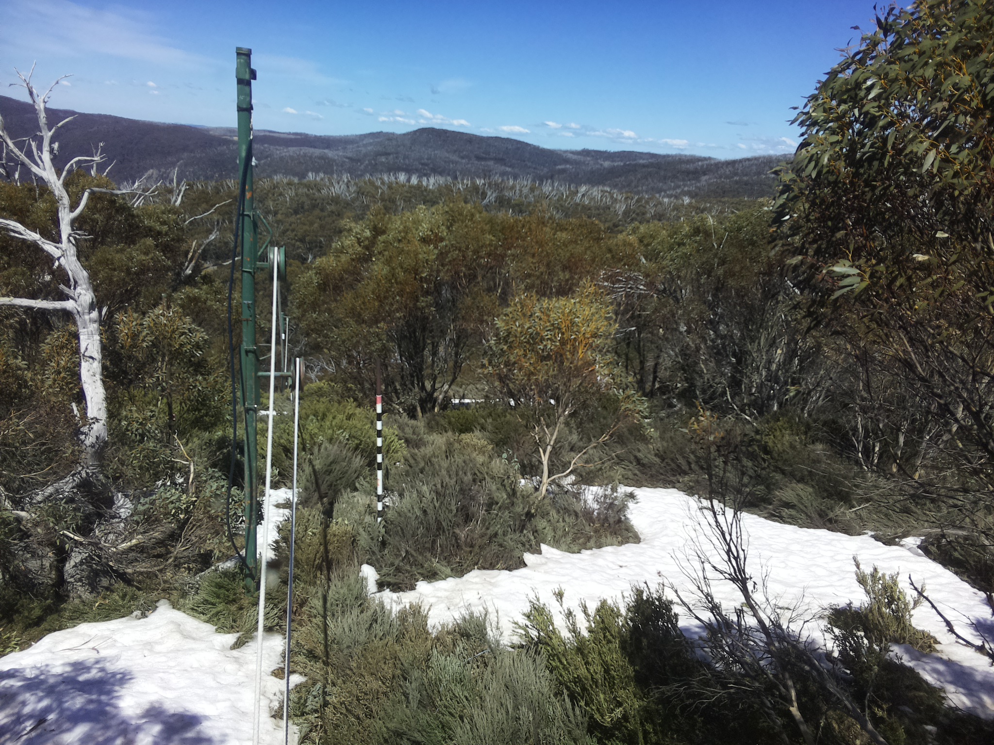 Bogong Web Cam 1:30pm Tuesday 14th of October 2025