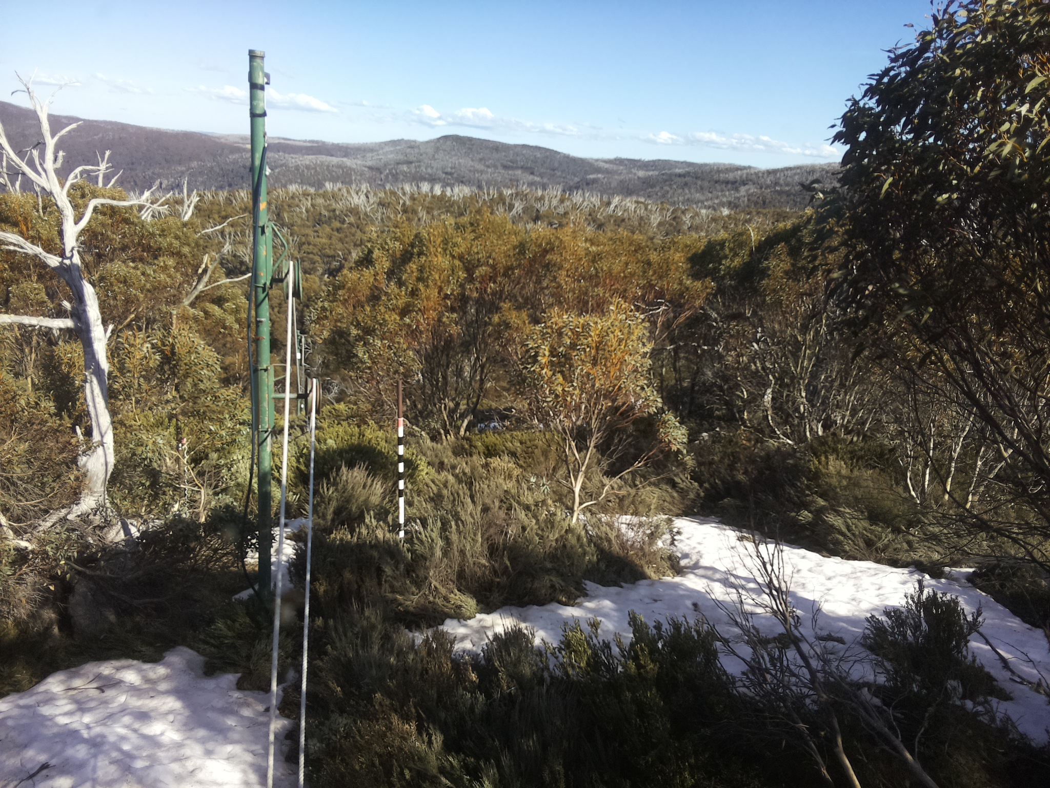 Bogong Web Cam 4:30pm Tuesday 14th of October 2025